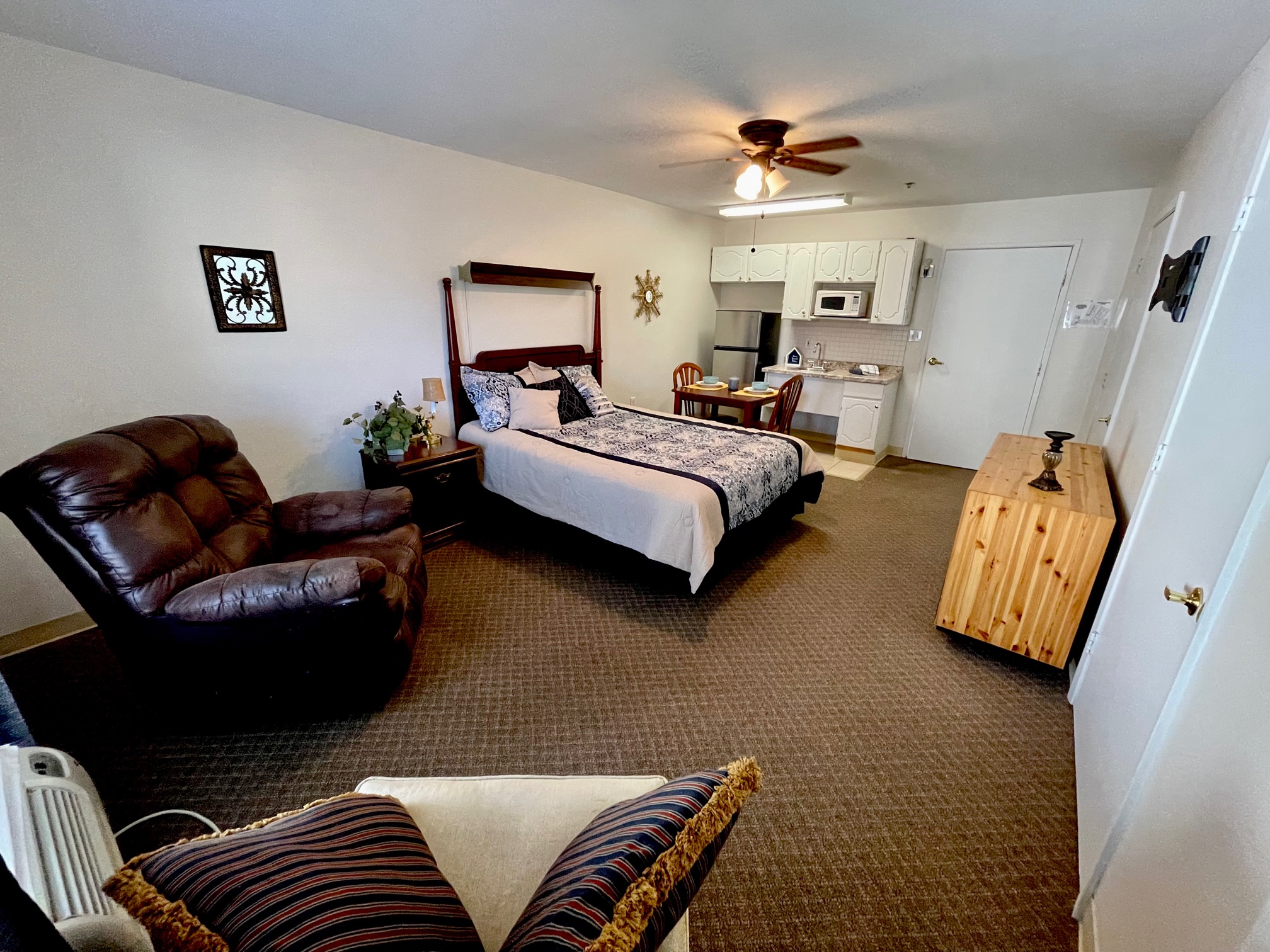 Photo gallery image - 1