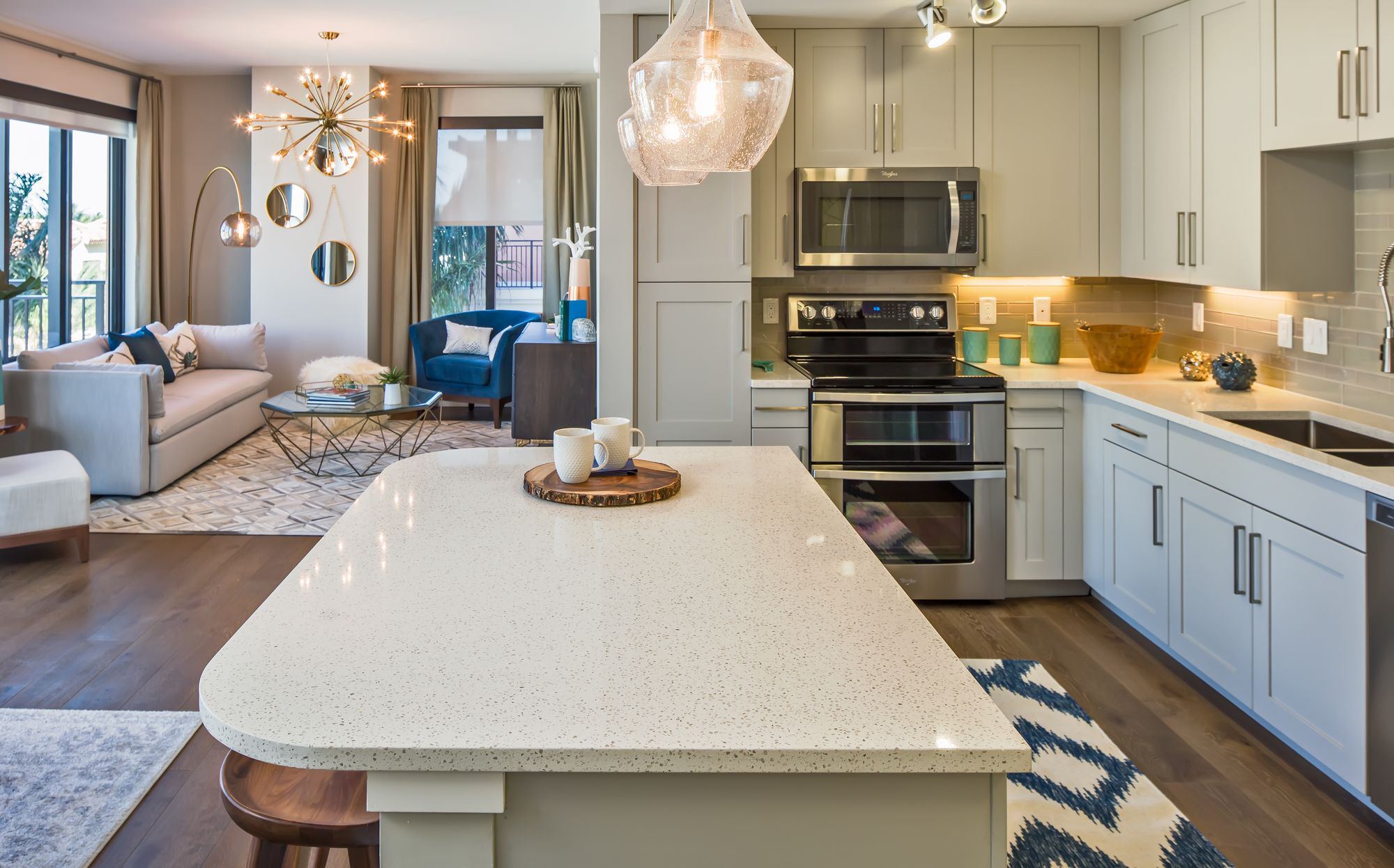 Photo gallery image - 3