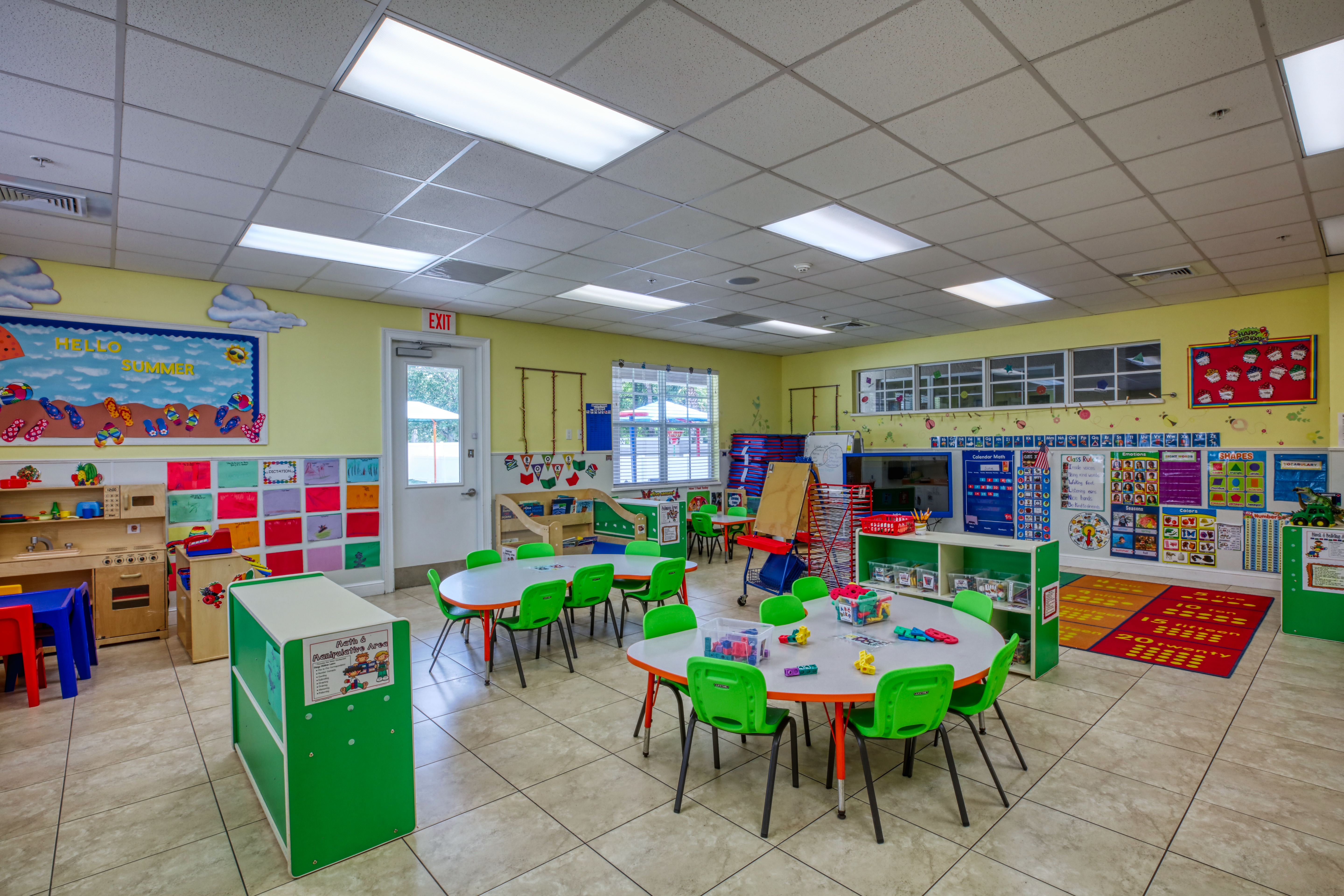 O2B Kids Wellington Pilot's Photo