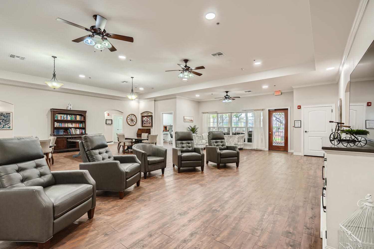 Photo gallery image - 2