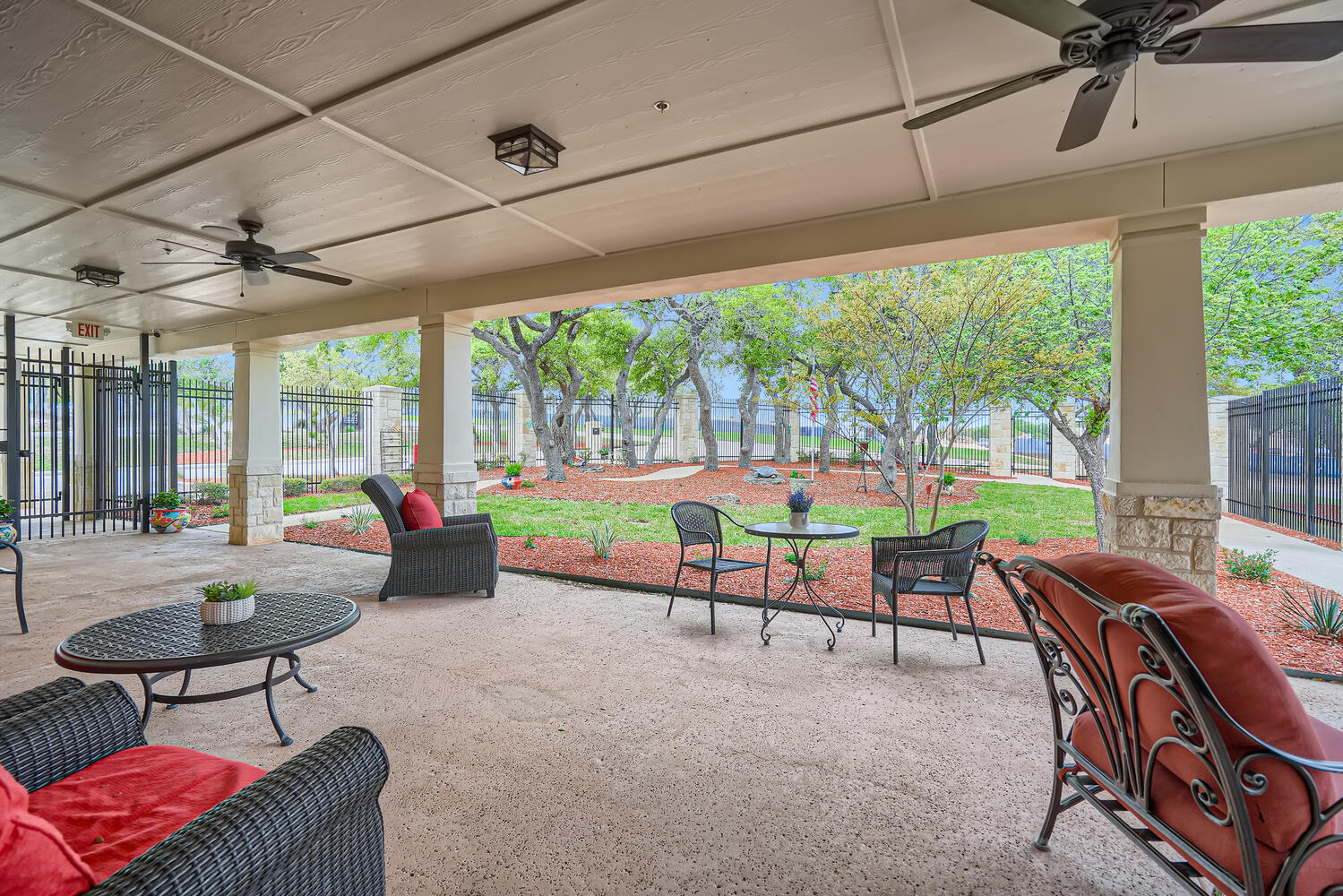 Onestone Oak Senior Living LLC's Photo