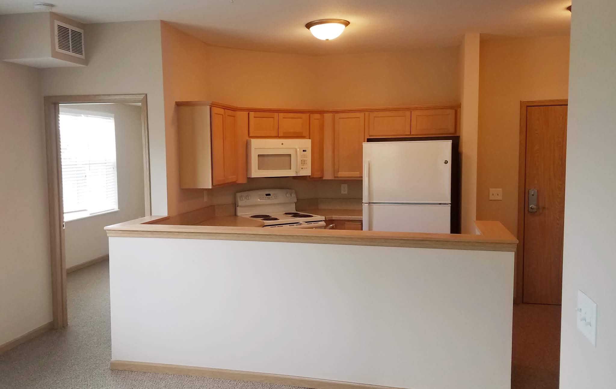 Crest View Senior Community at Blaine's Photo