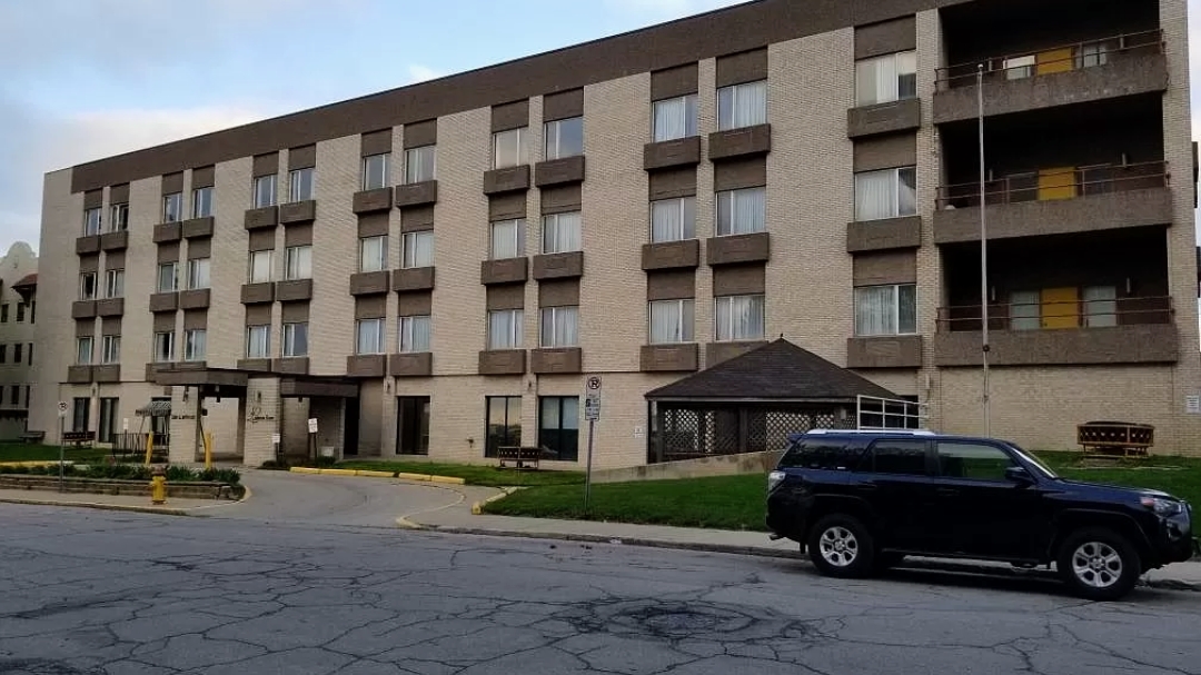 Photo gallery image - 4