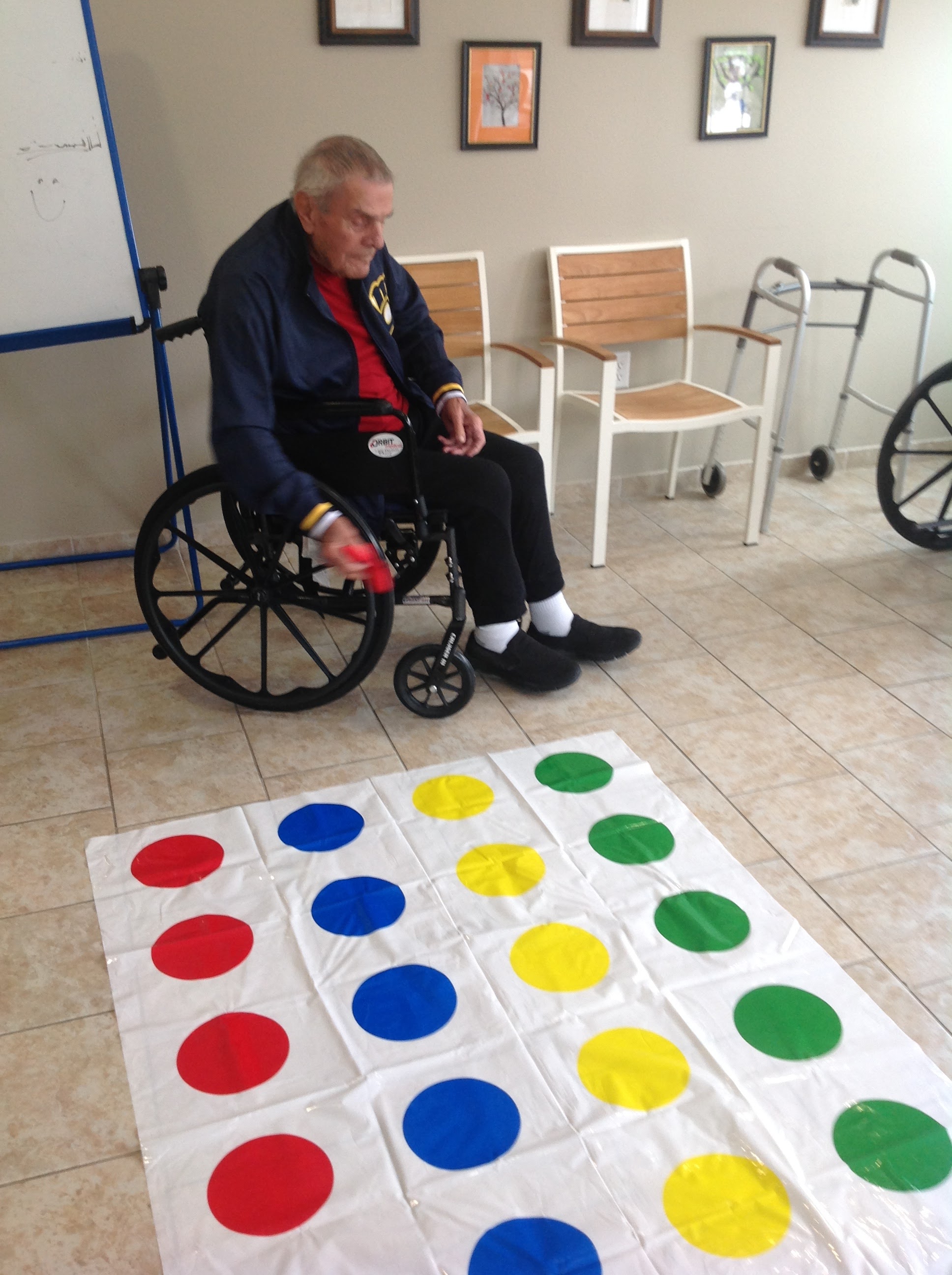 Azura Memory Care of Oak Creek's Photo