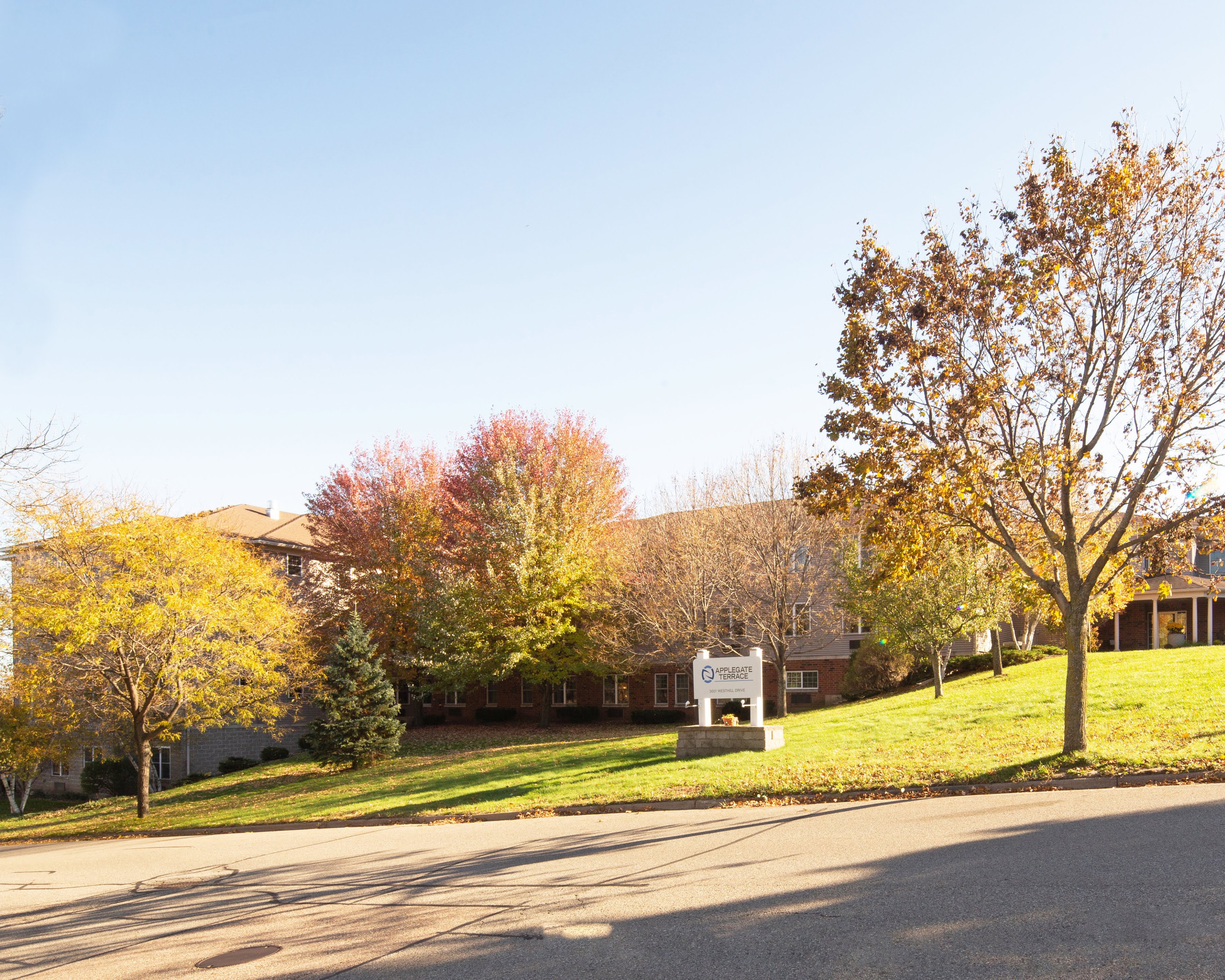 Applegate Terrace's Photo