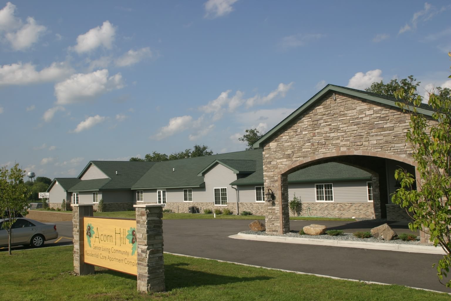 Acorn Hill Apartments's Photo