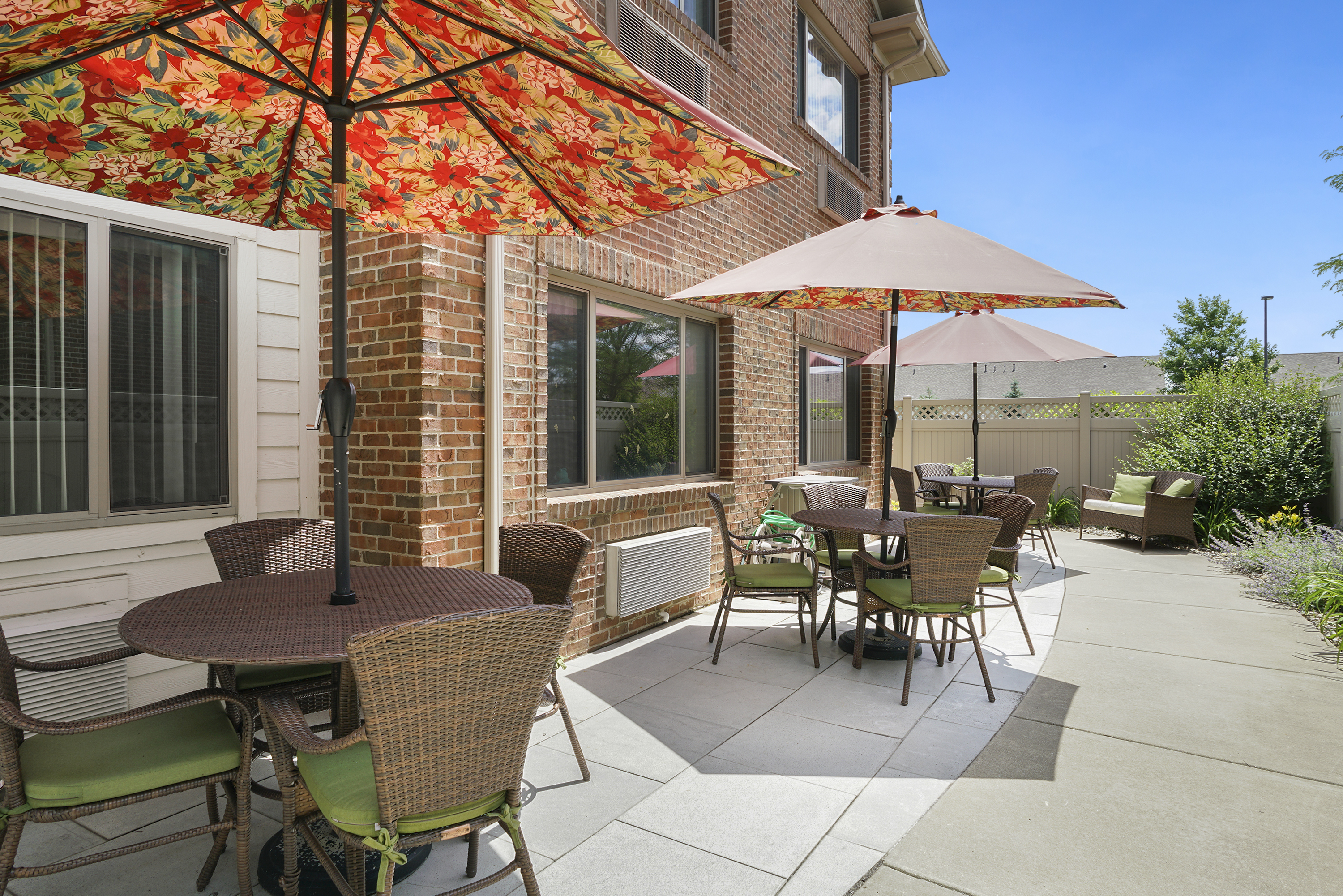 Photo gallery image - 4