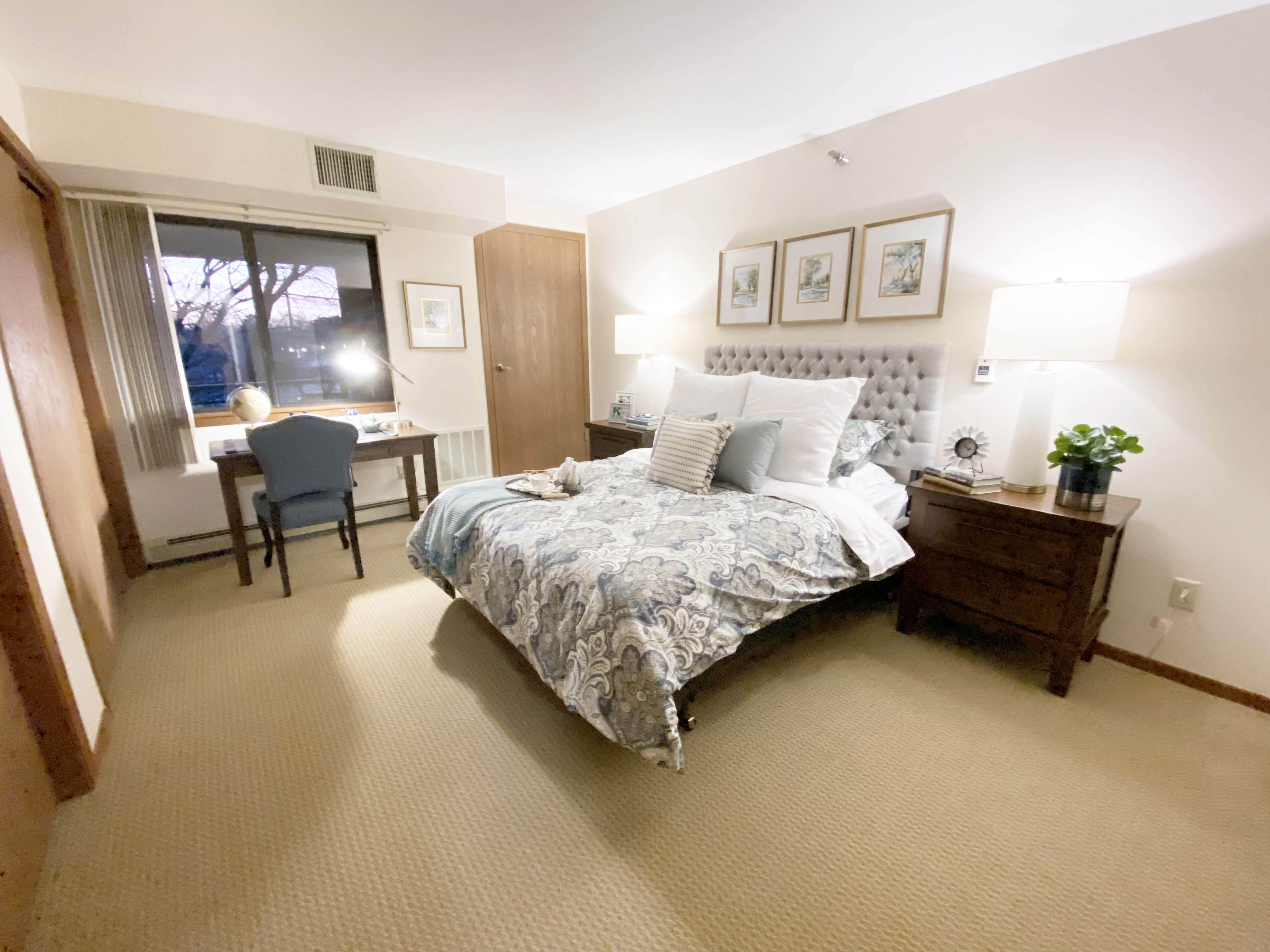 Photo gallery image - 2