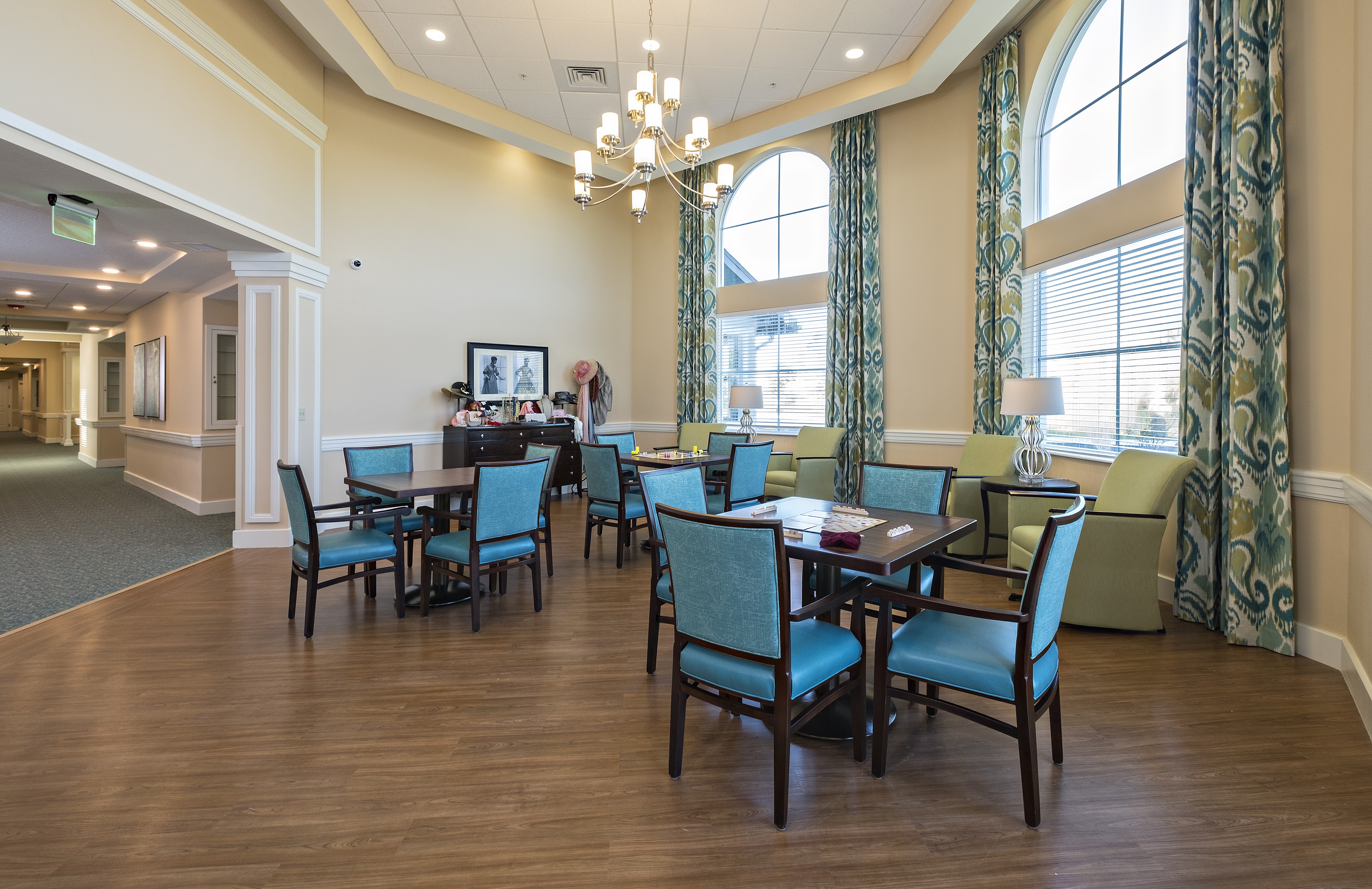 Photo gallery image - 4