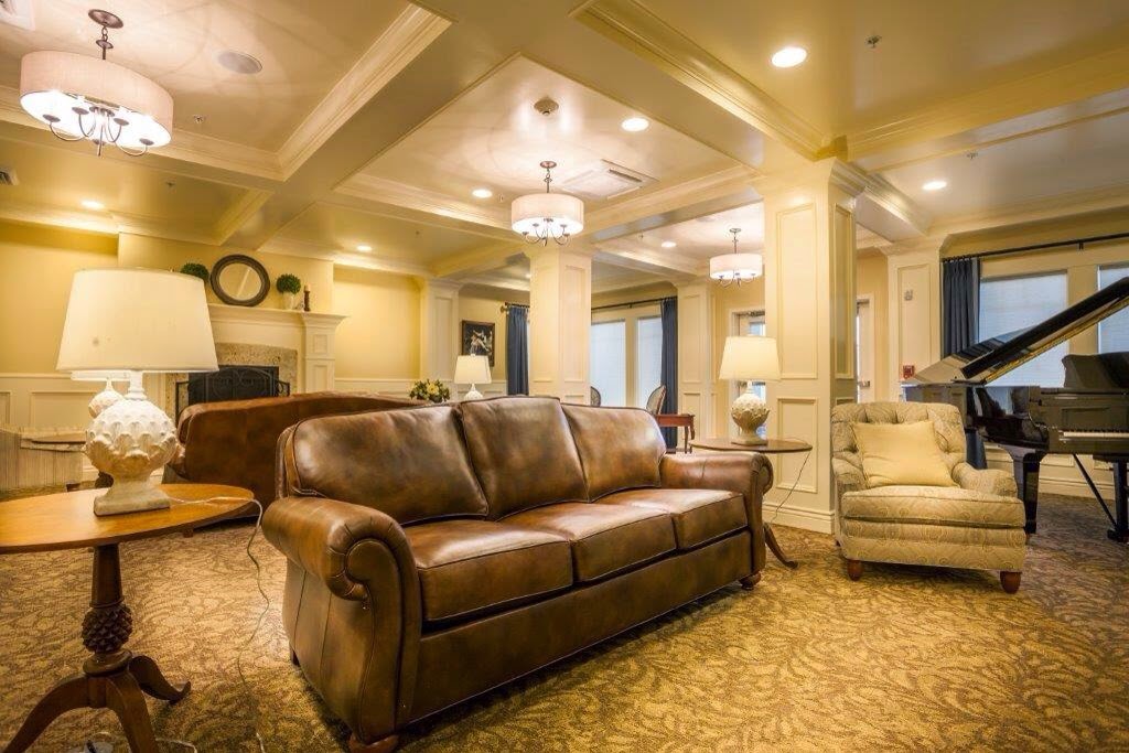 Photo gallery image - 3