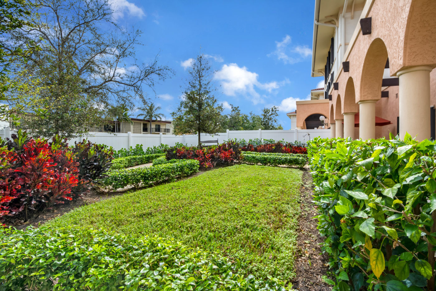 Photo gallery image - 4