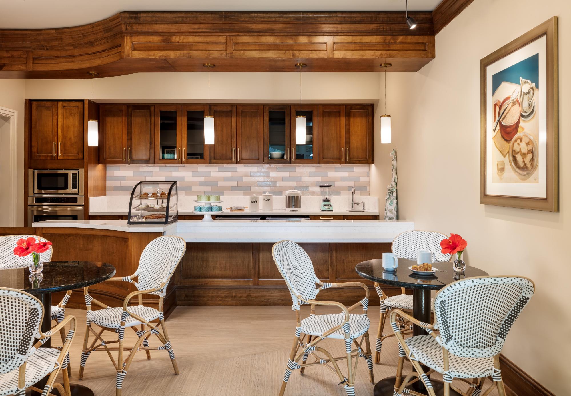 Amira Choice Naples's Photo