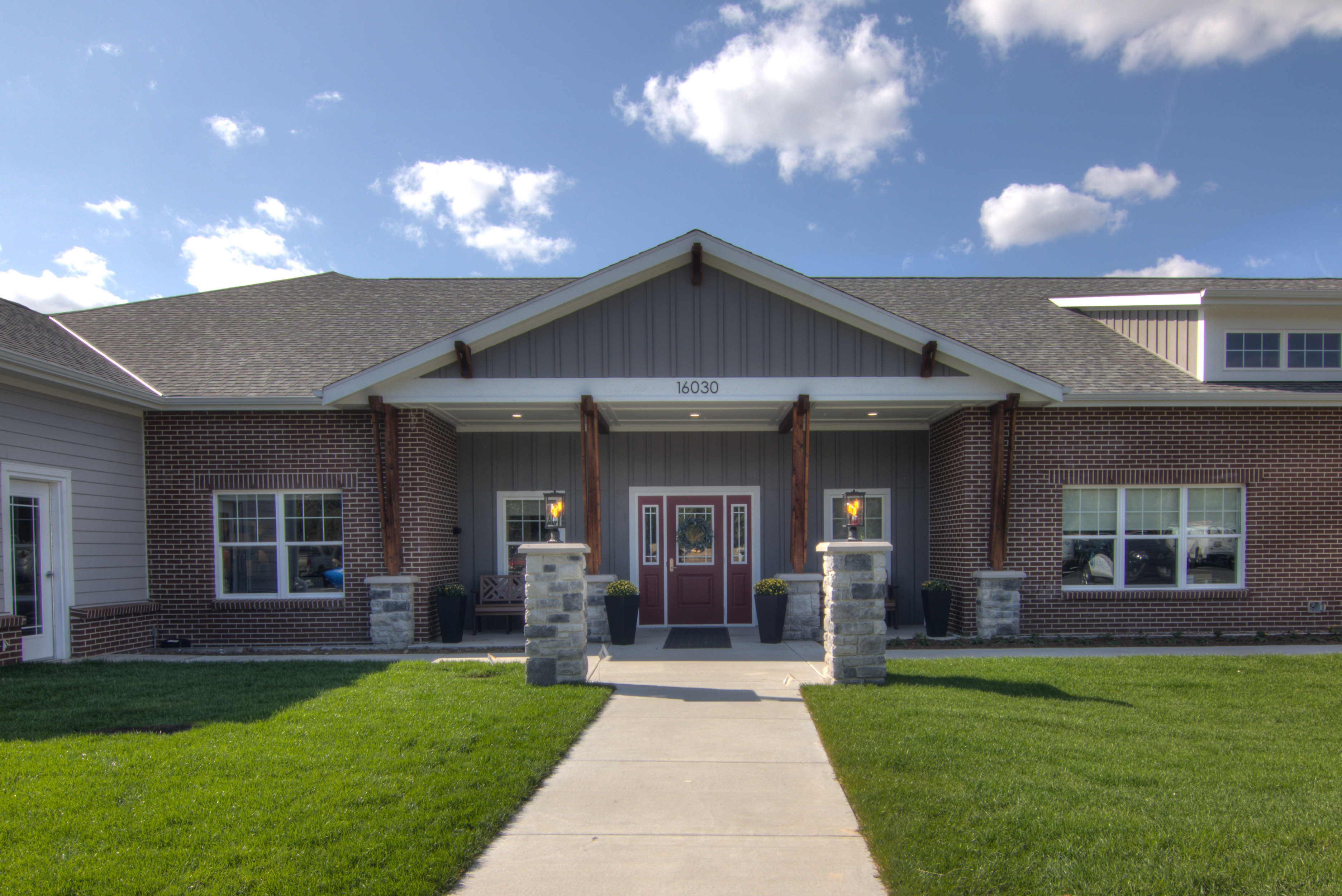 Azura Assisted Living and Memory Care of Brookfield at Mierow Farm's Photo