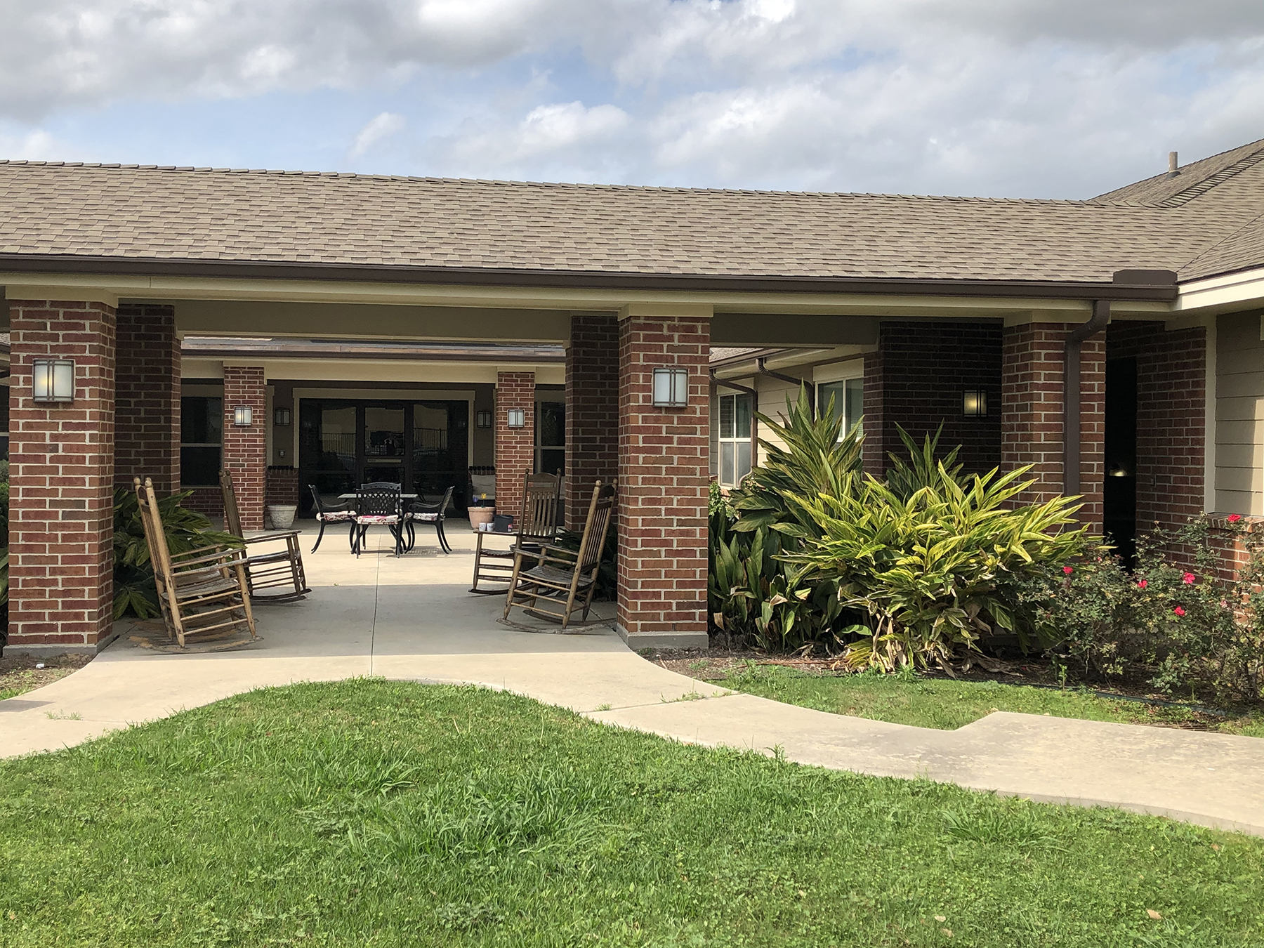 WoodCreek Bend Memory Care's Photo