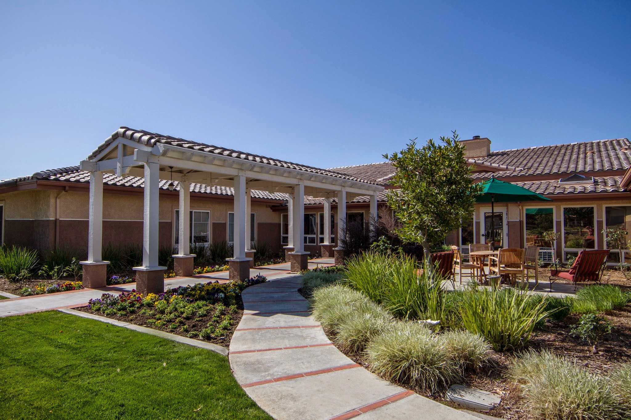 Photo gallery image - 0