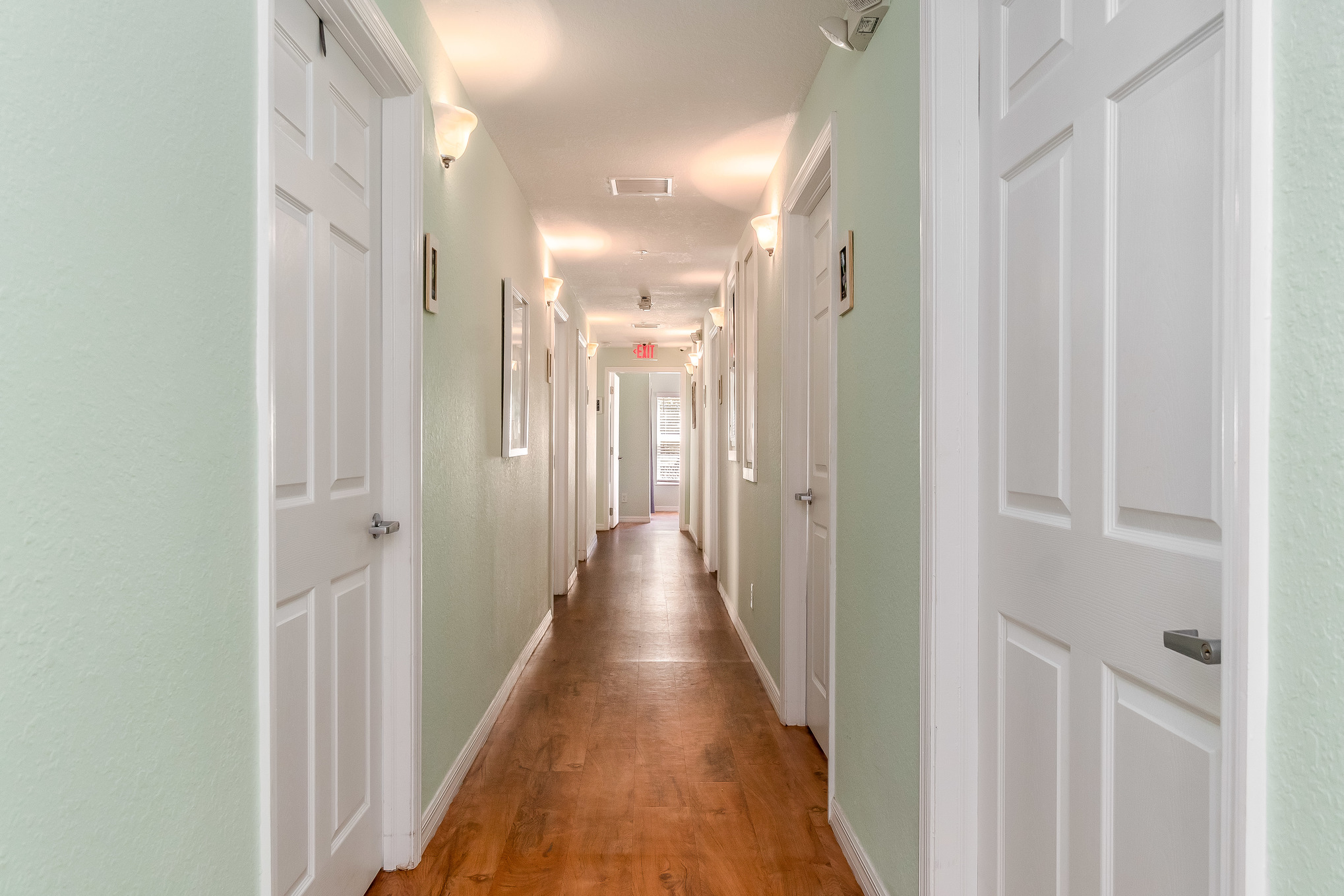 Photo gallery image - 2