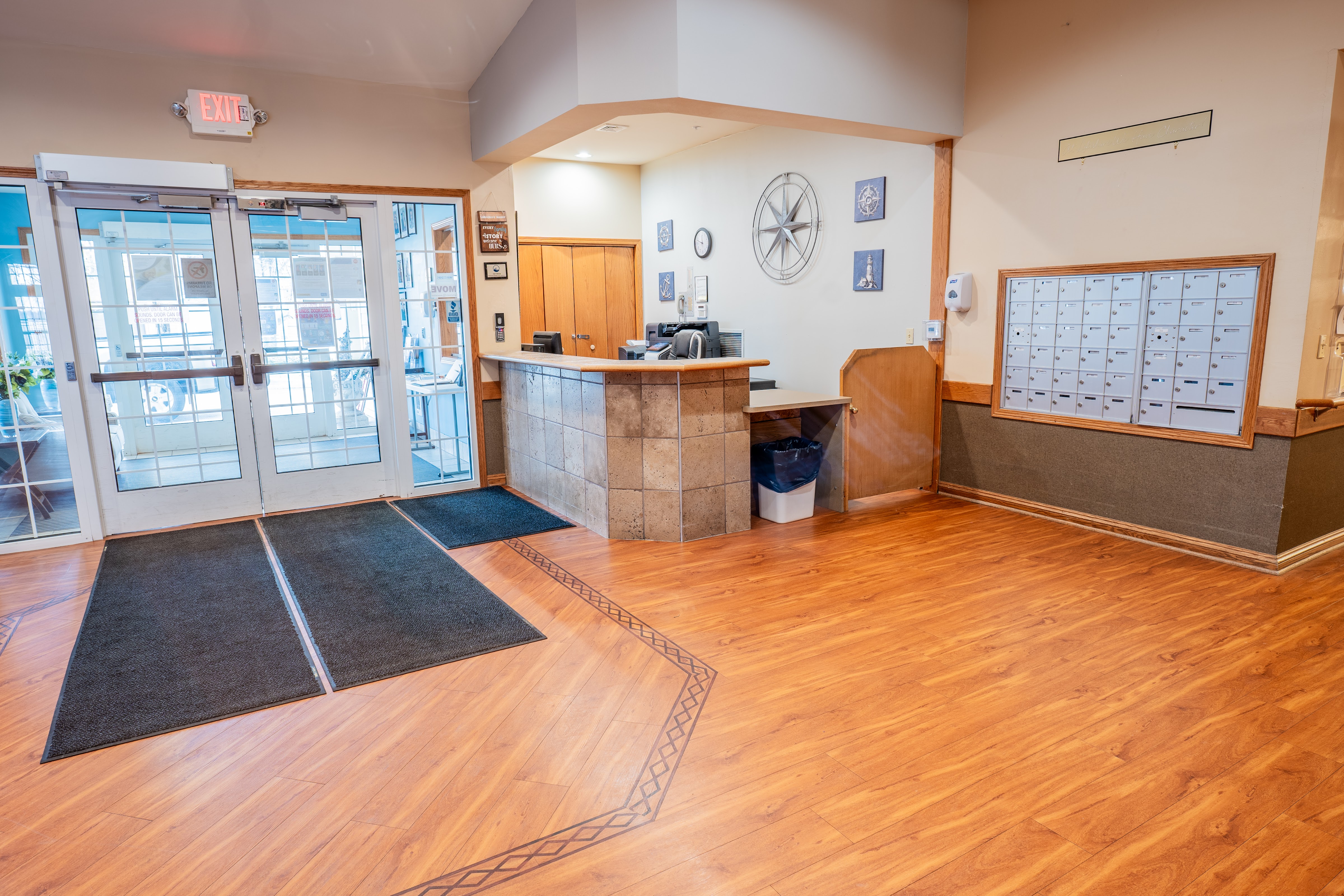 Lakeshore Manor's Photo