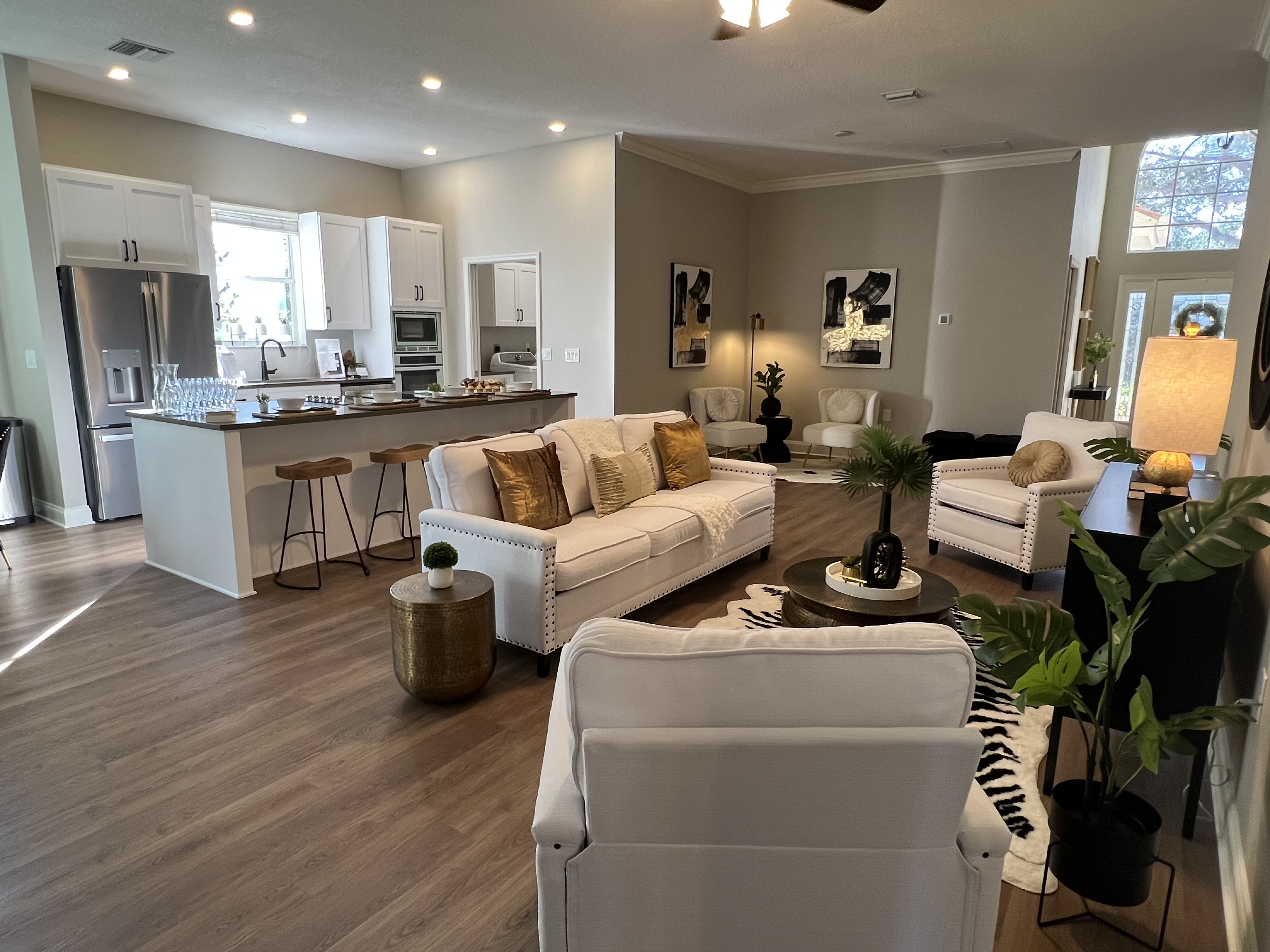 Photo gallery image - 1