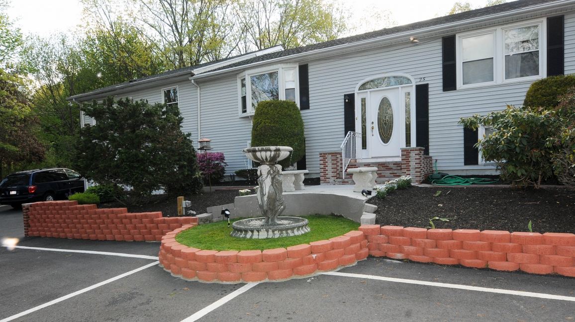 Photo gallery image - 1