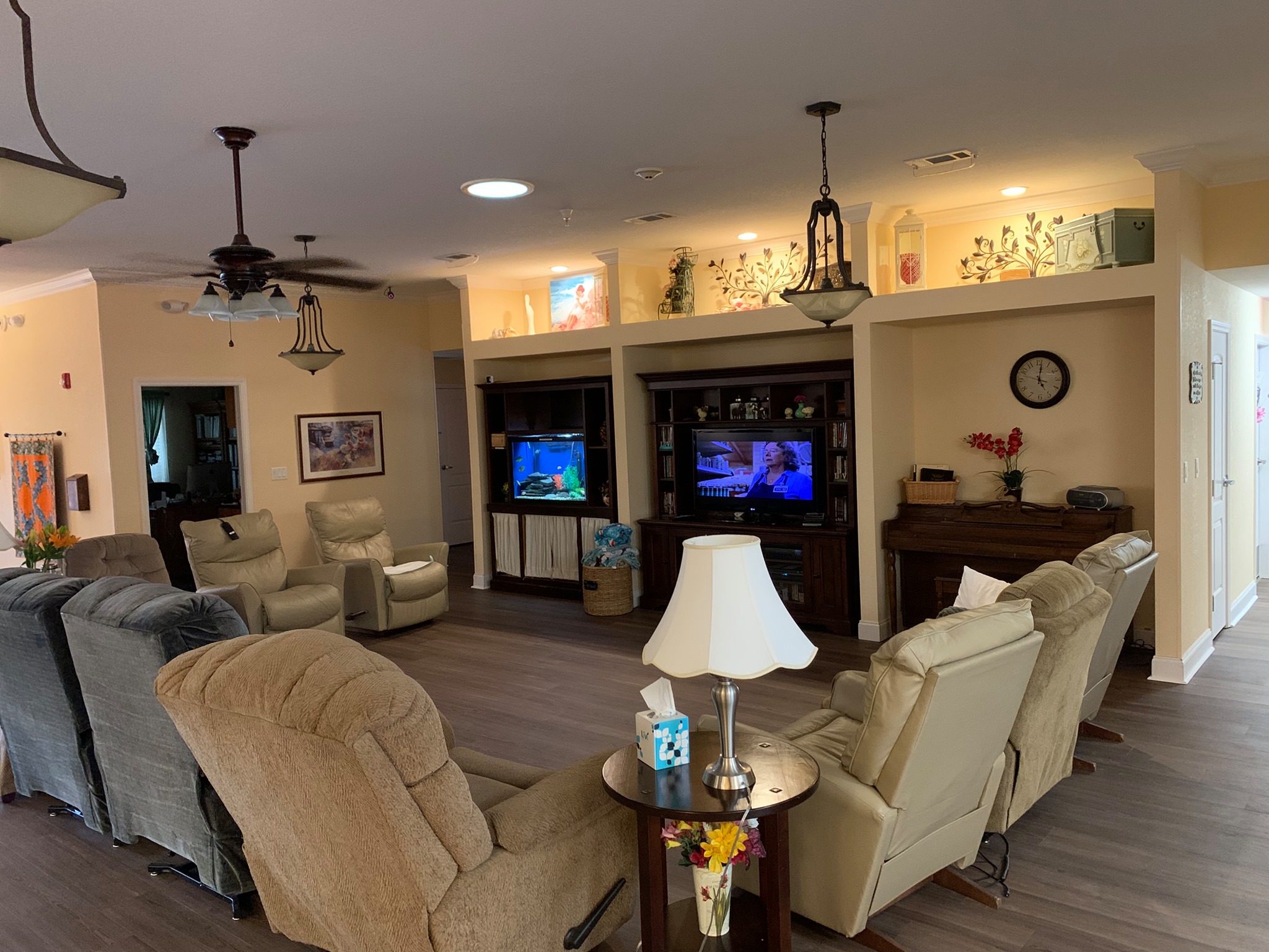 Photo gallery image - 4