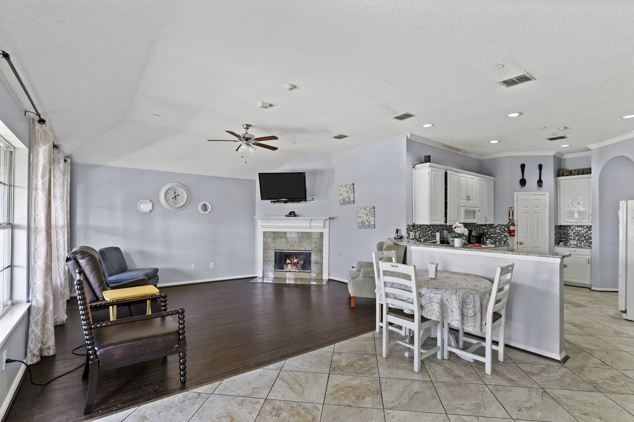 4 Seasons Senior Living's Photo