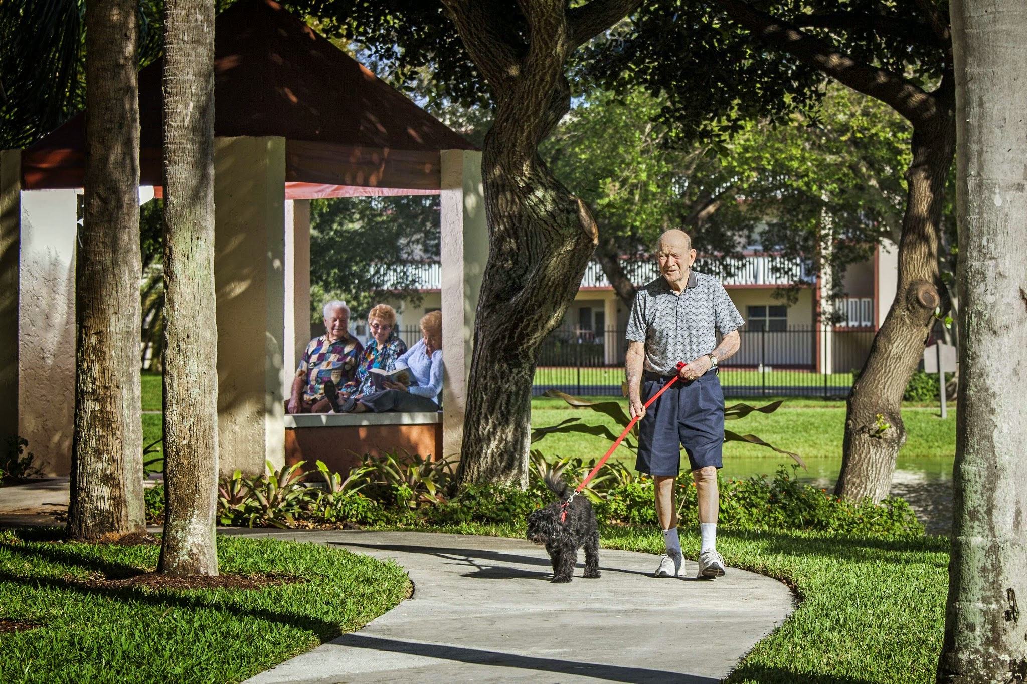 Photo gallery image - 3