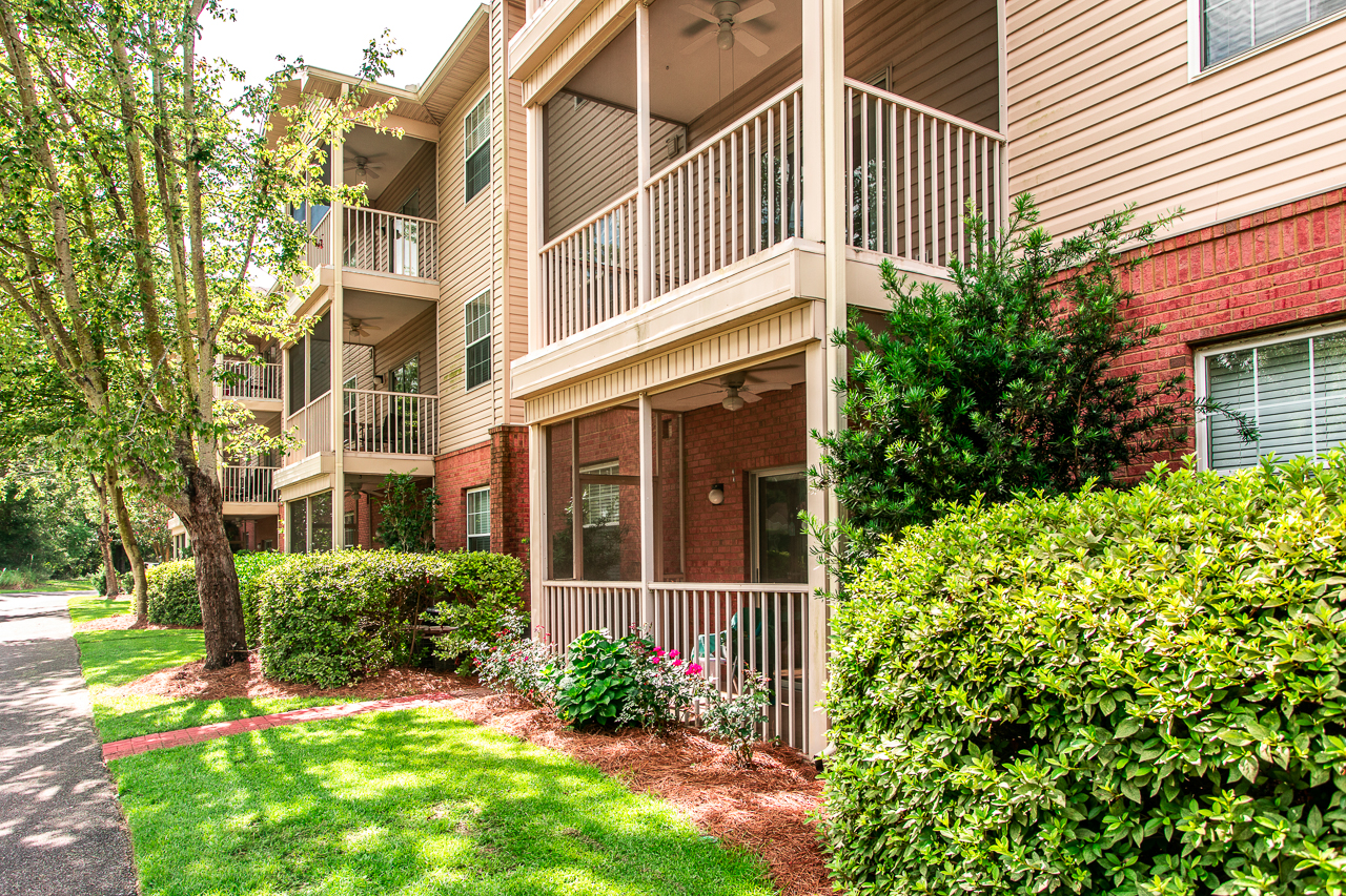 Veranda of Pensacola's Photo