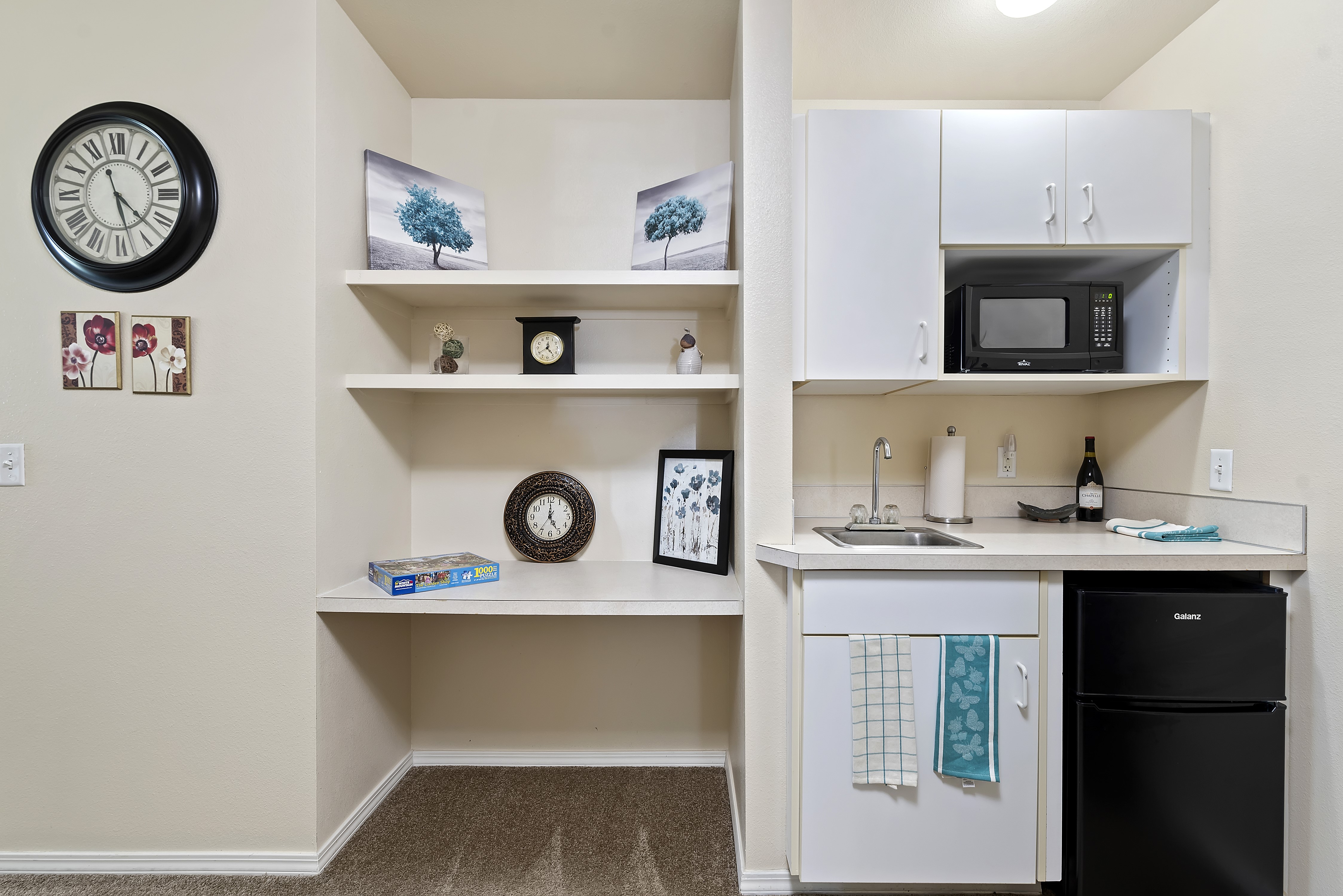 Photo gallery image - 3