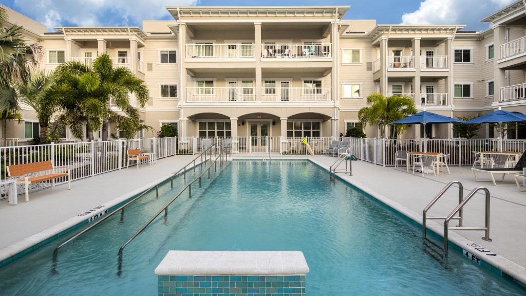 American House St. Petersburg's Photo