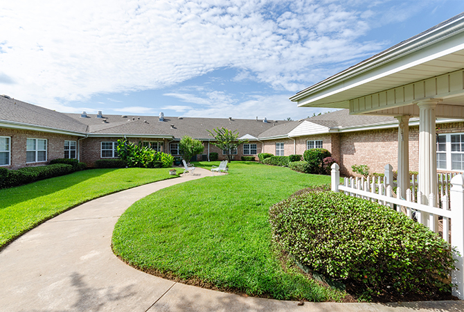 Grayson Court's Photo