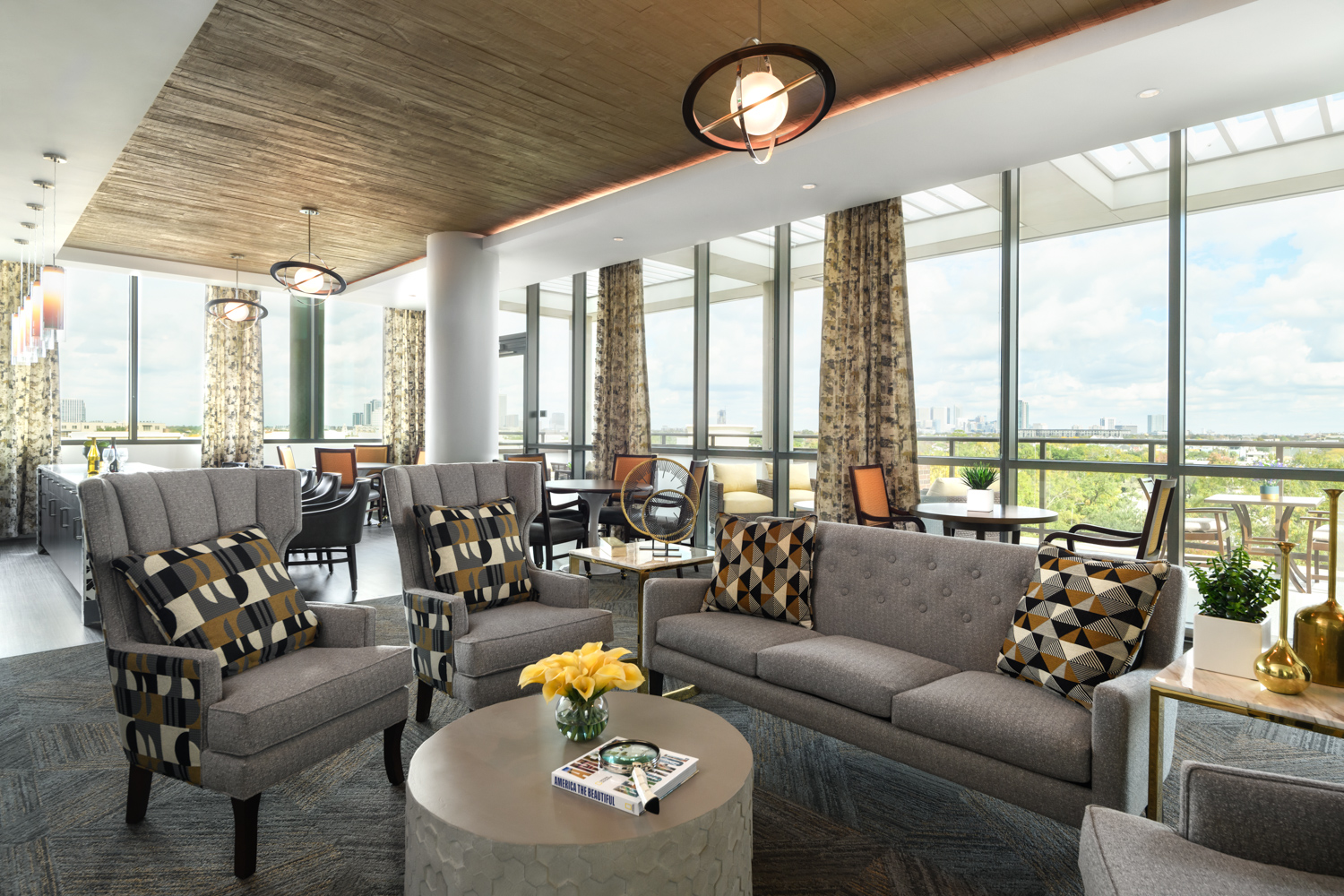 MorningStar Senior Living at River Oaks's Photo