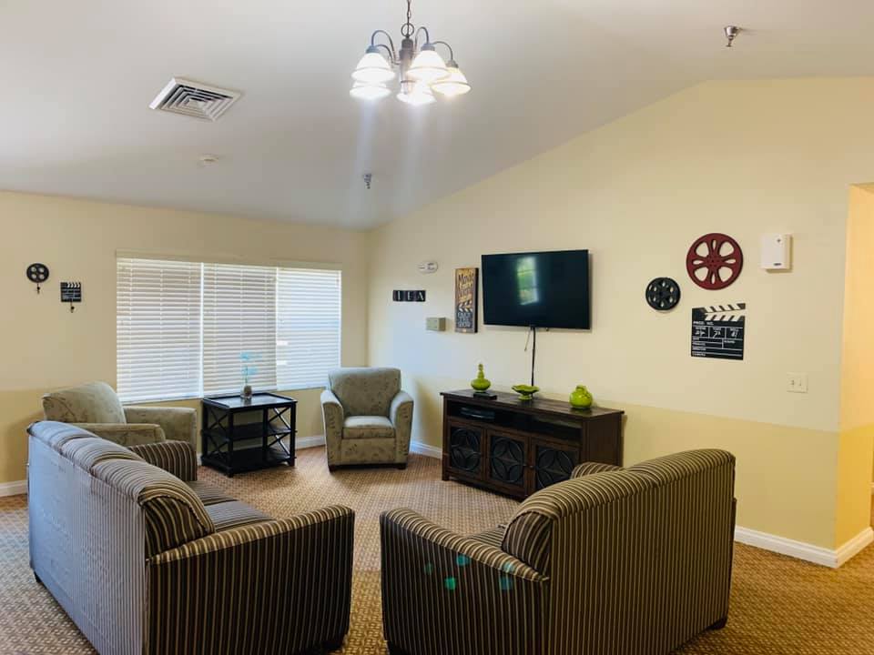 Photo gallery image - 4