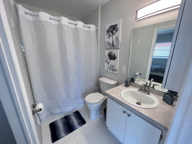 Photo gallery image - 3