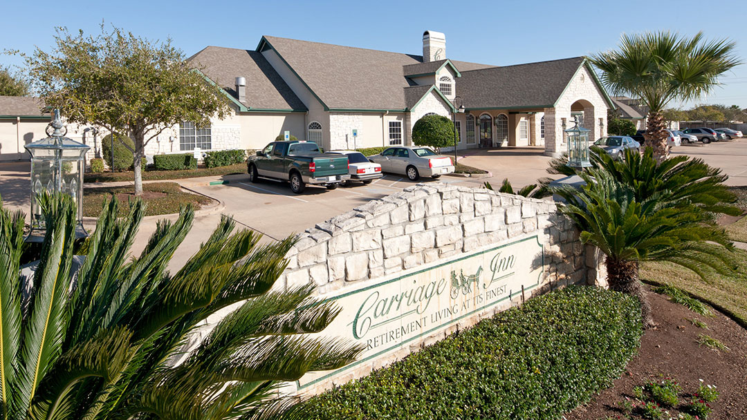 Carriage Inn Lake Jackson's Photo