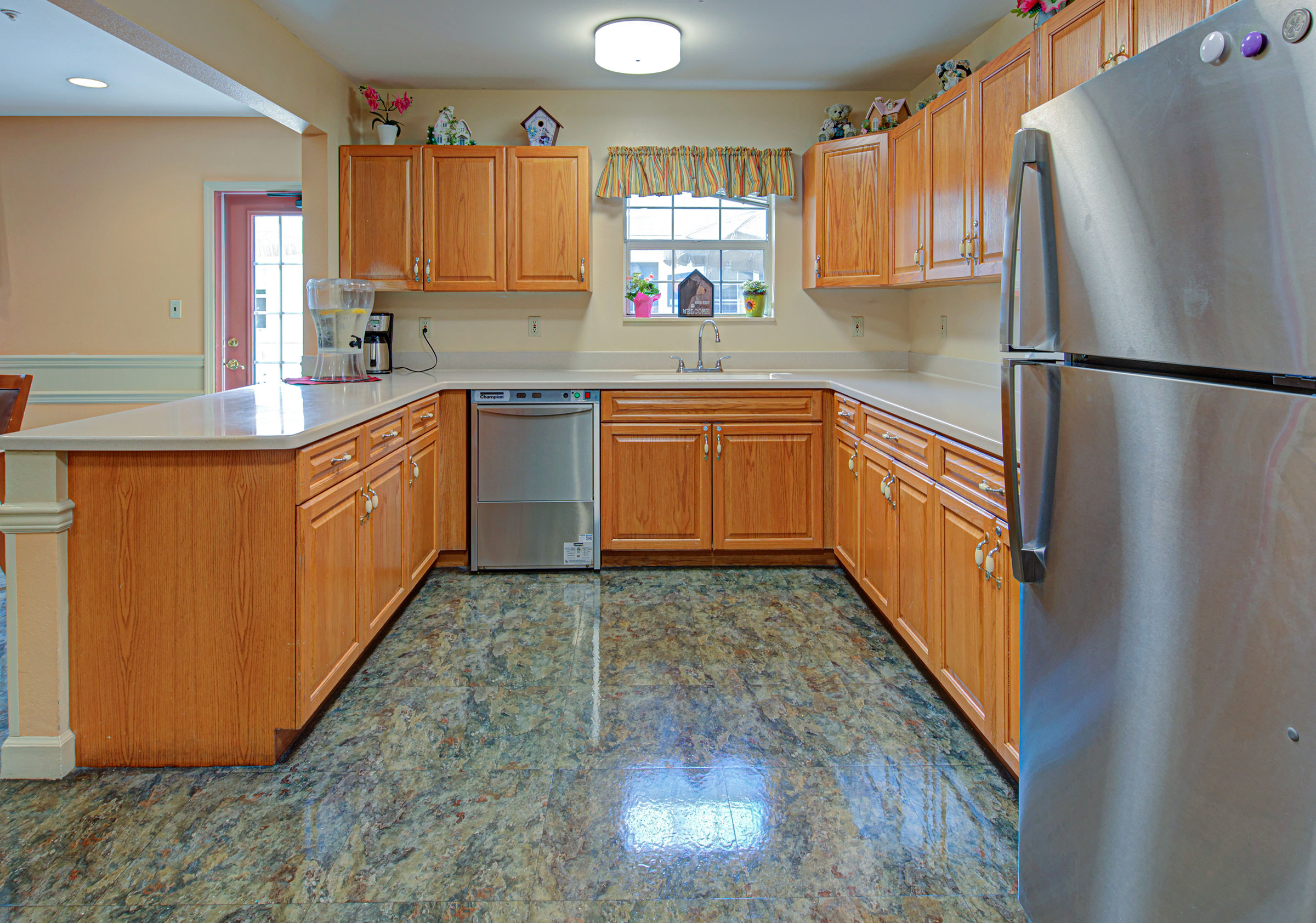 Photo gallery image - 1