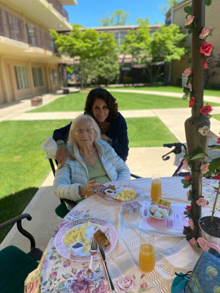 Somerset Gardens Senior Living's Photo