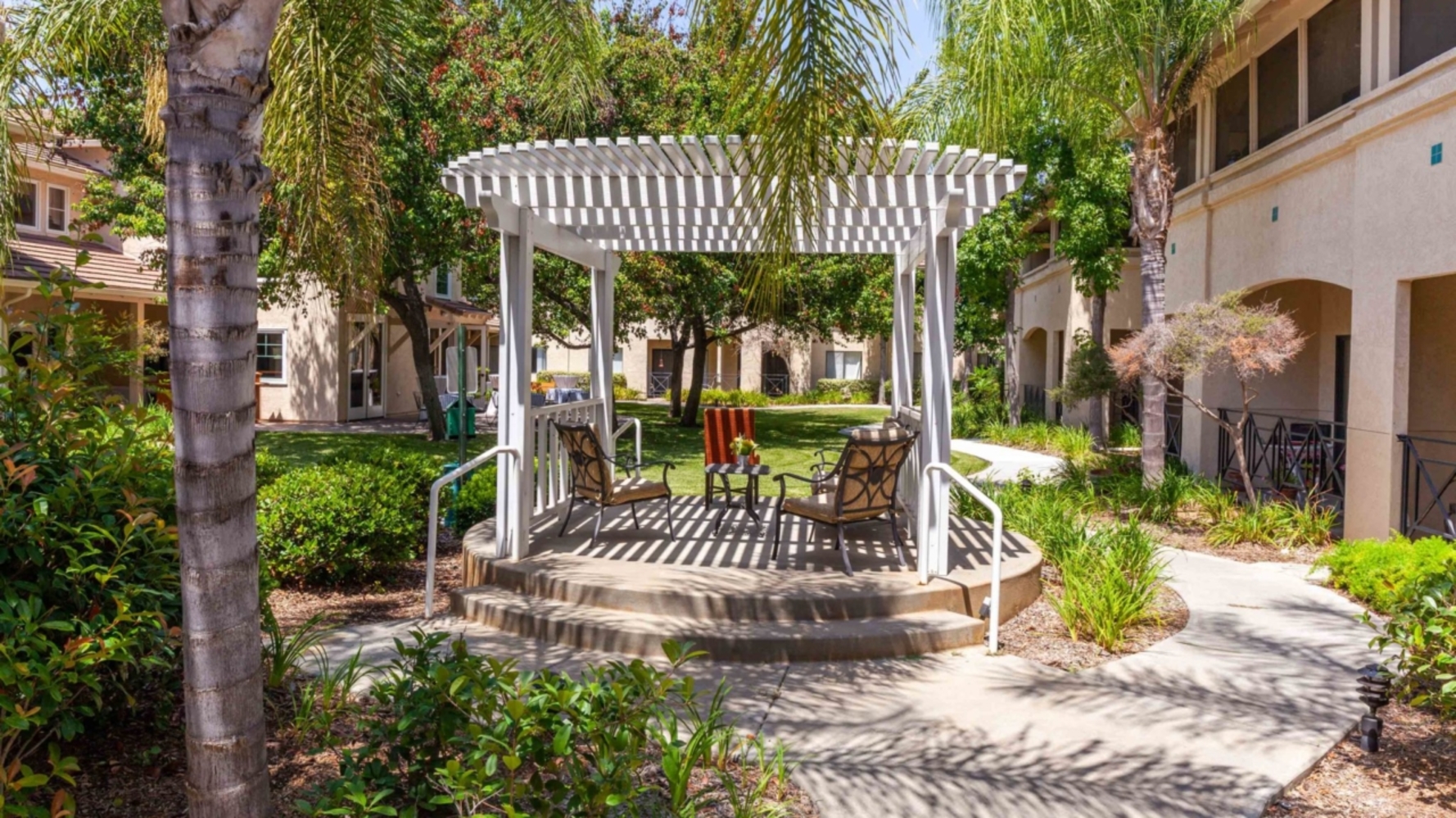 Photo gallery image - 2