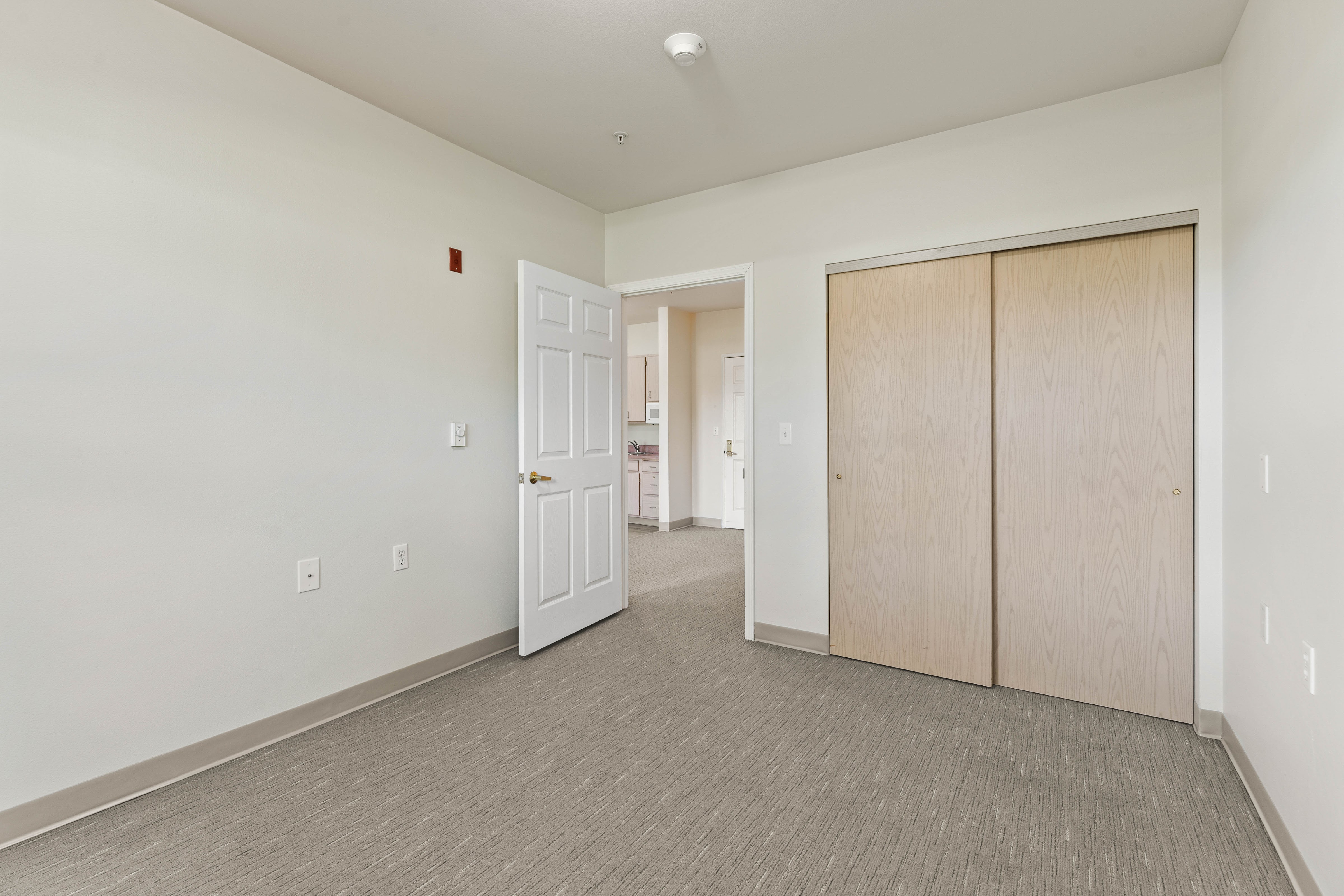 Photo gallery image - 1