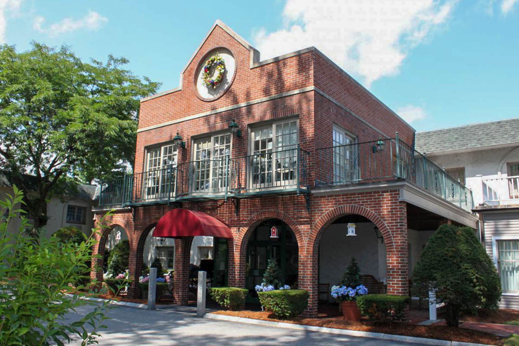 Photo gallery image - 0