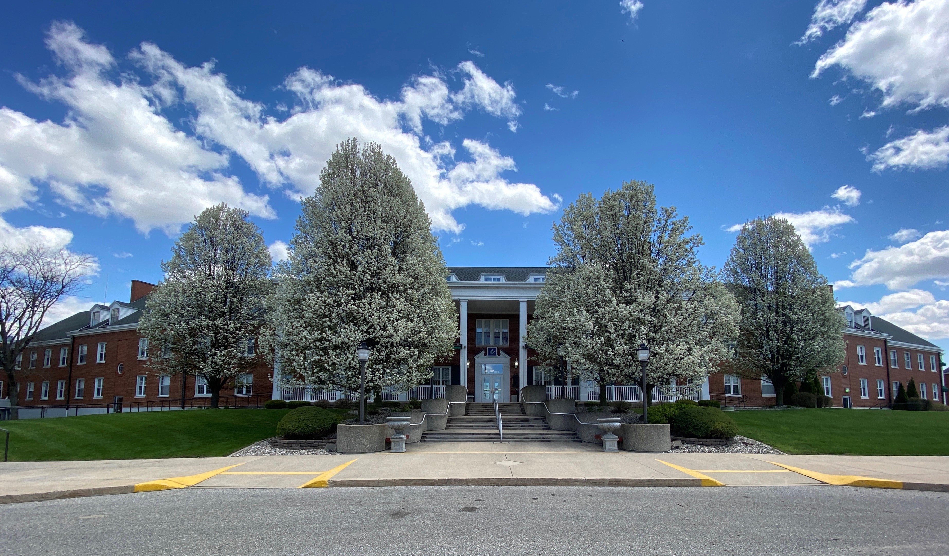 Photo gallery image - 0