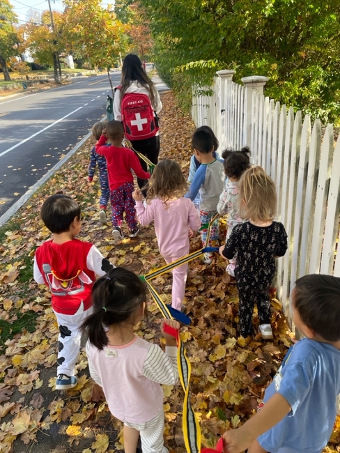 Family Access of Newton's Photo