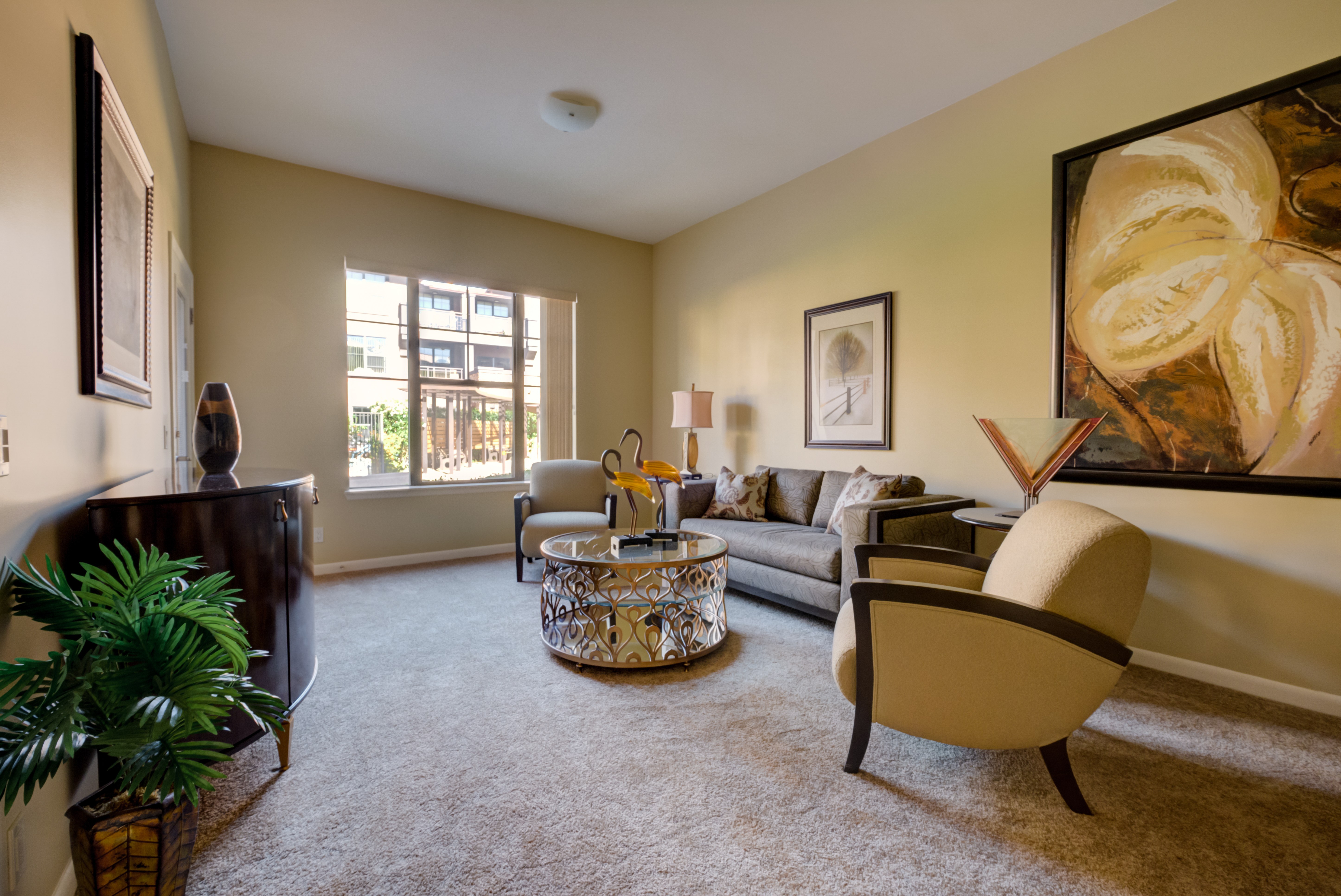 Photo gallery image - 4