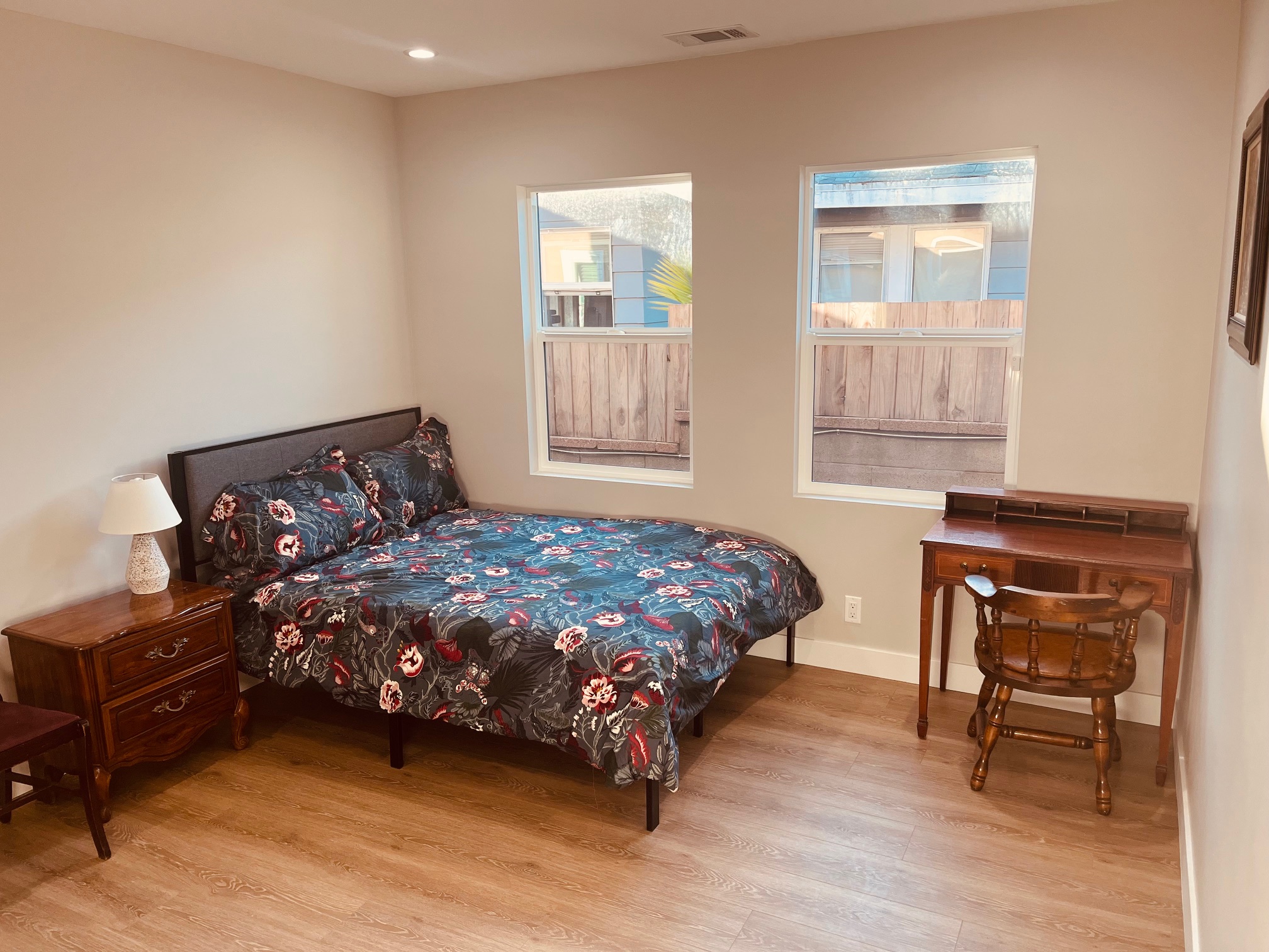 Photo gallery image - 3