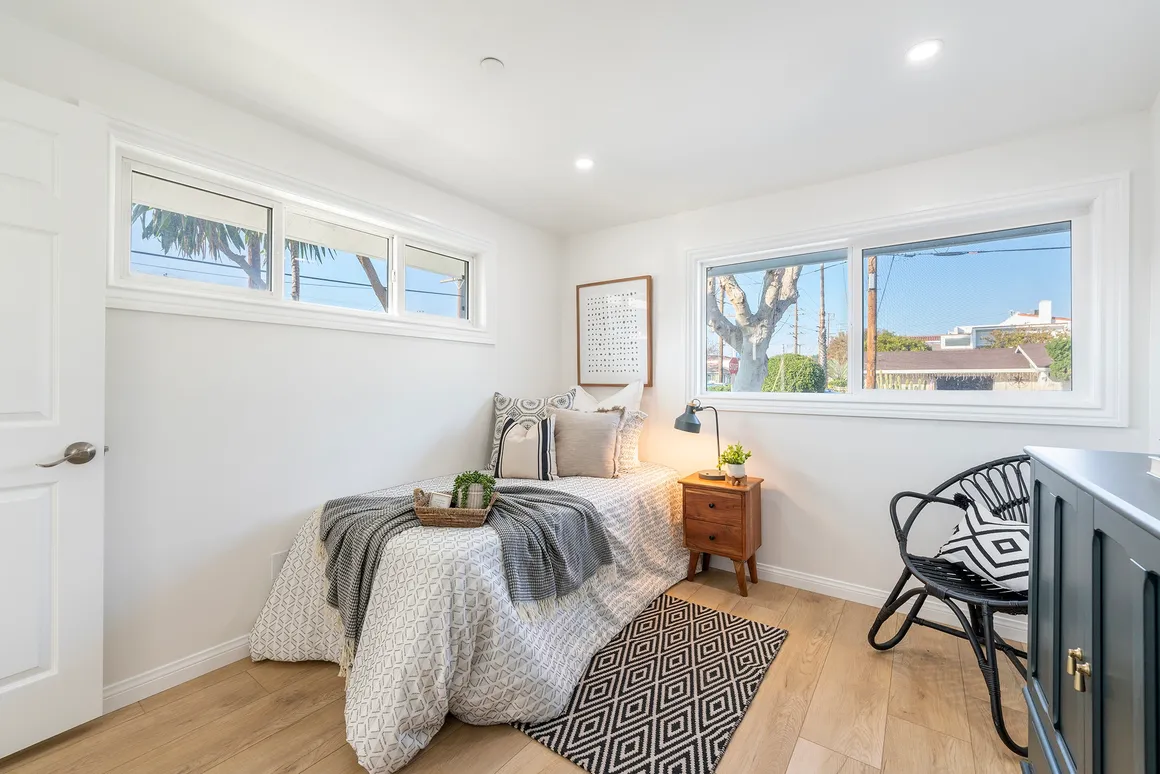 Photo gallery image - 4