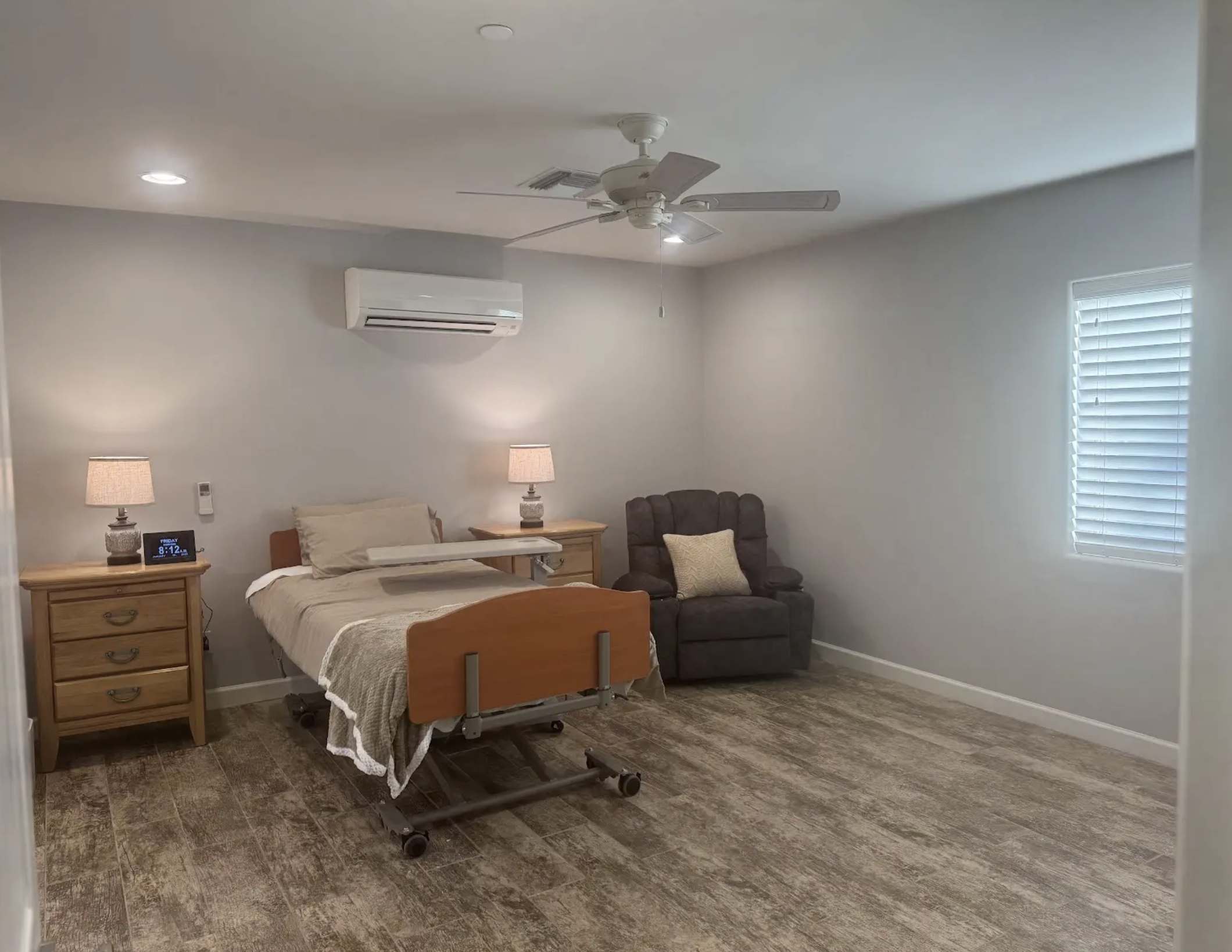 Photo gallery image - 4