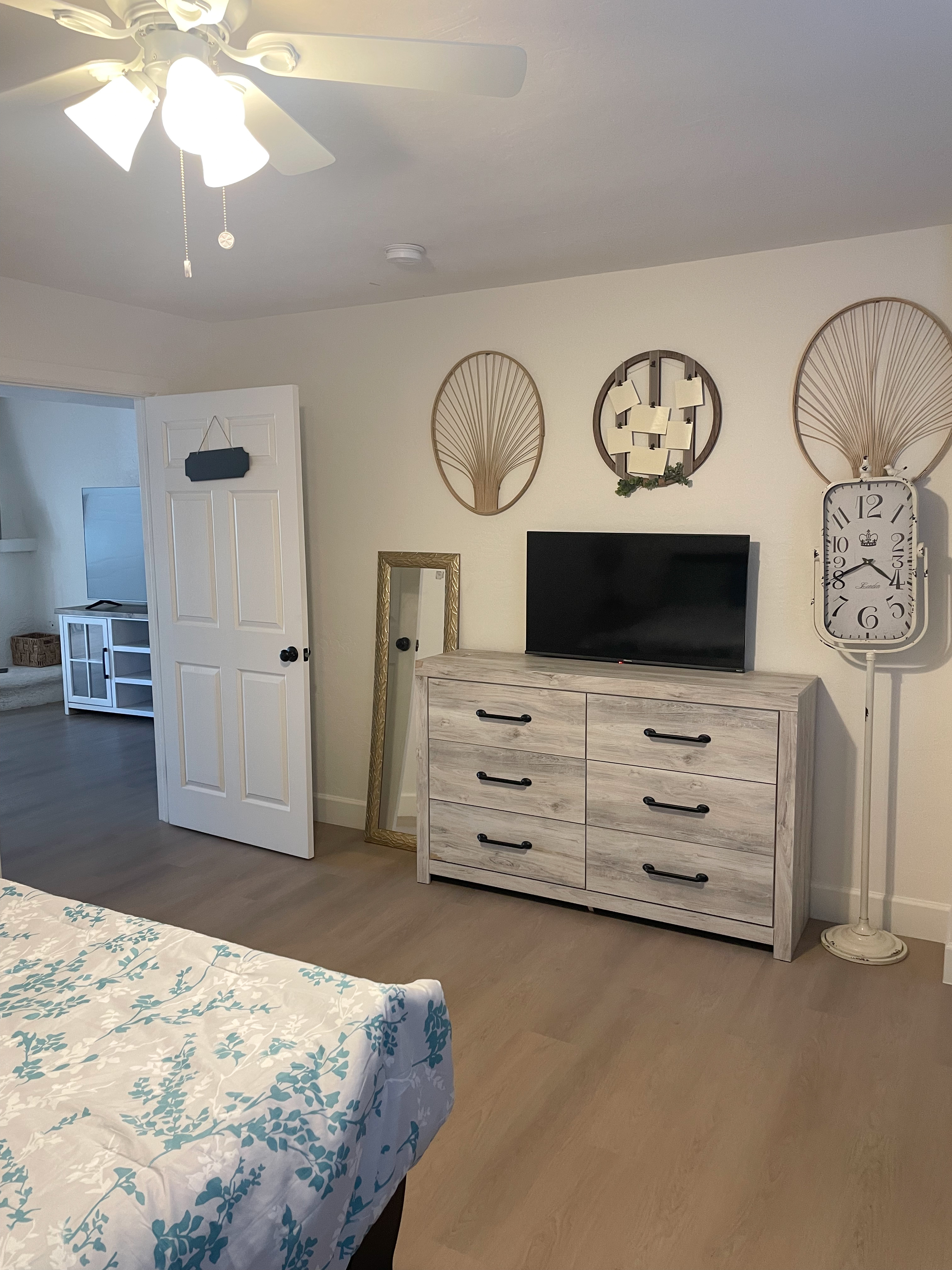 Photo gallery image - 2