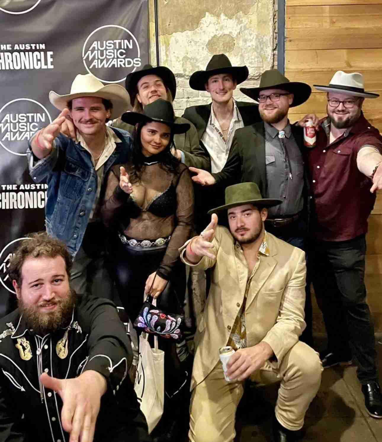 Photo gallery image - 3