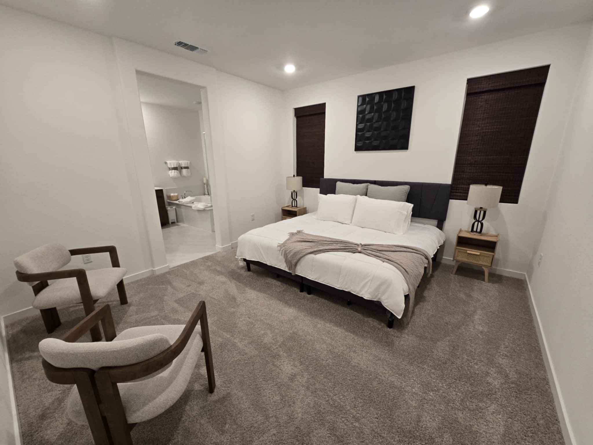 Photo gallery image - 2