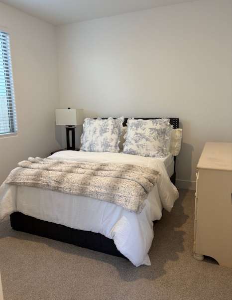 Photo gallery image - 3