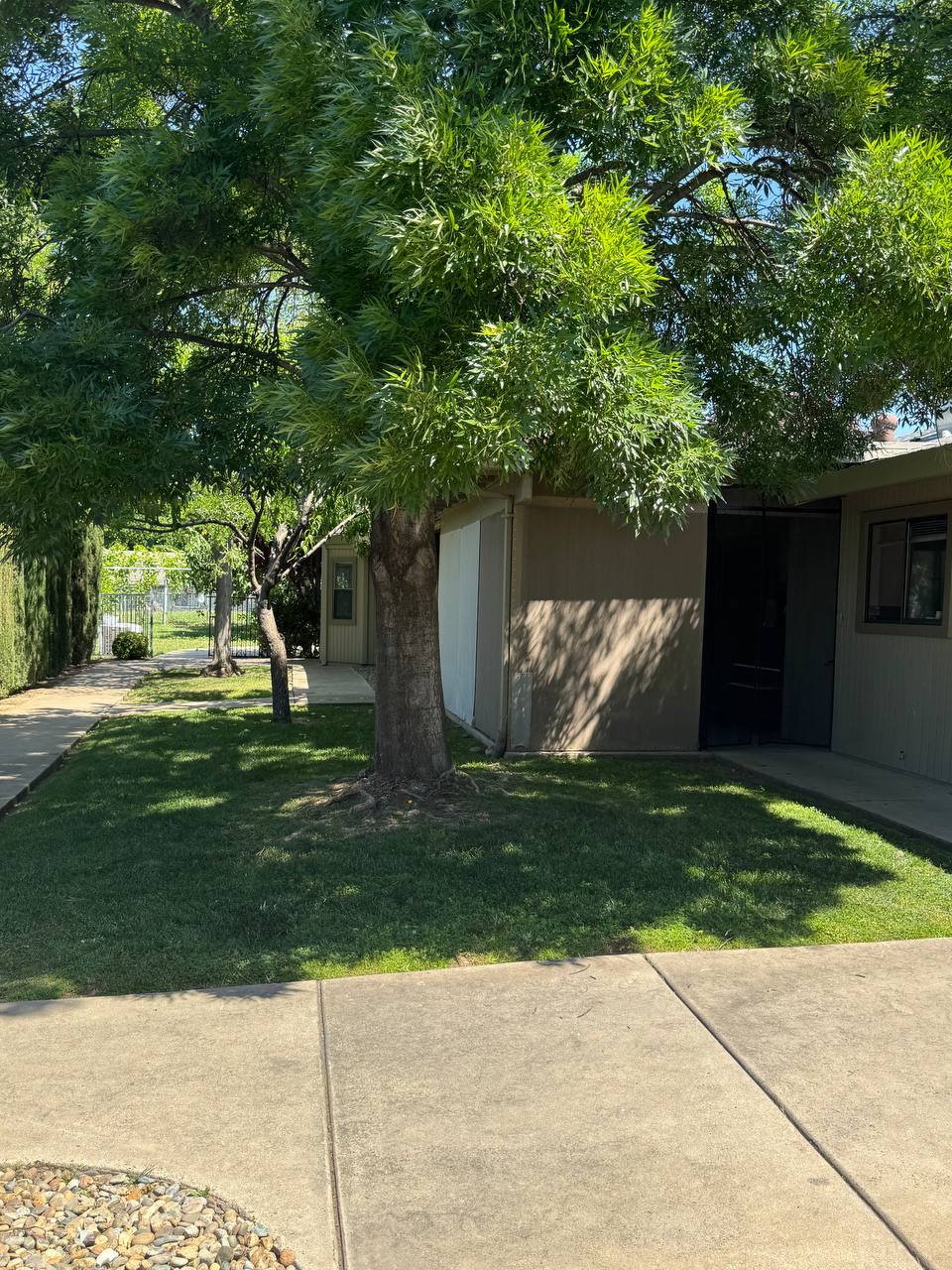 Photo gallery image - 4